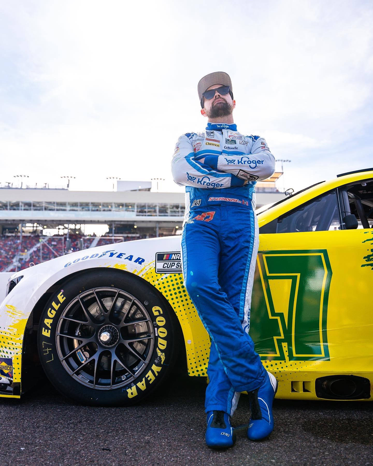 Ricky Stenhouse Jr, blue racing gear, vibrant yellow race car, HD Phone Wallpaper