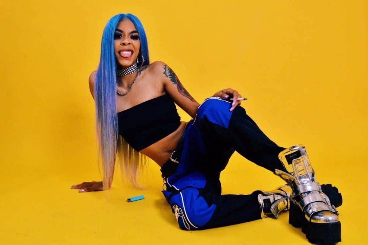 Rico Nasty, blue hair, yellow floor, SD Desktop Wallpaper