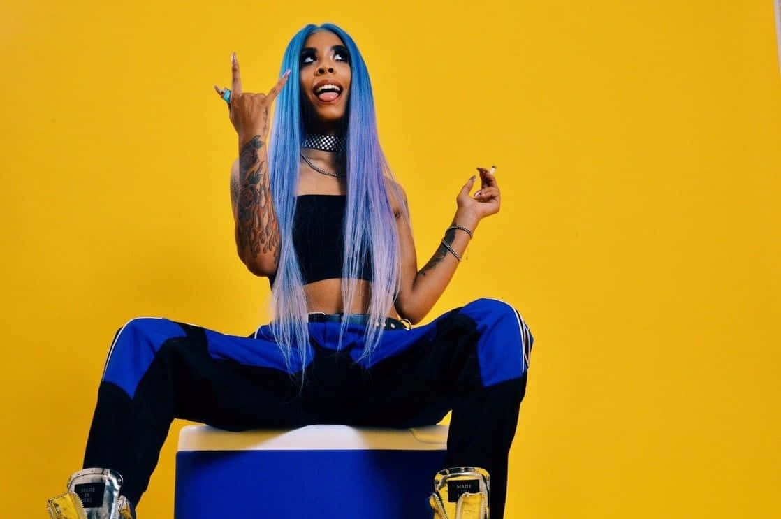 Rico Nasty, blue hair, blue box, SD Desktop Wallpaper