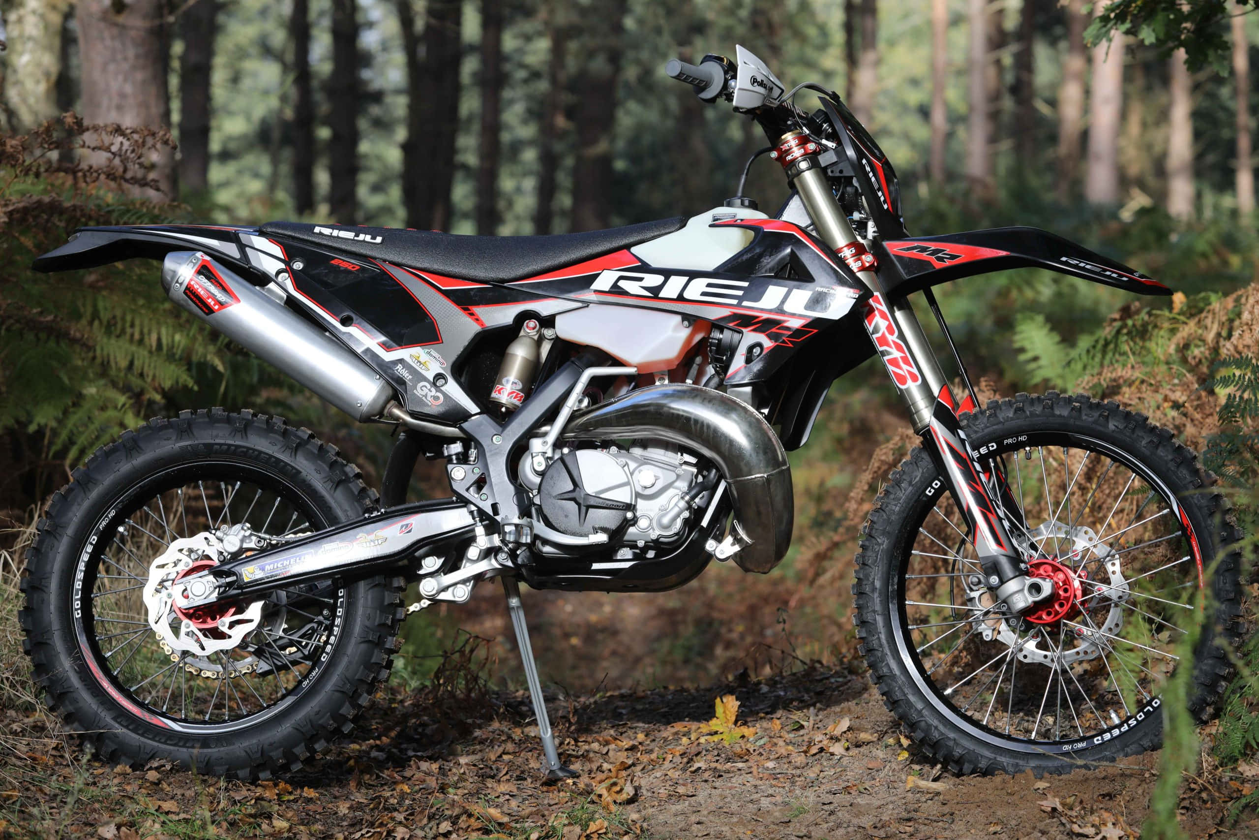 Rieju, dirt bike, red and silver, 2K Desktop Wallpaper