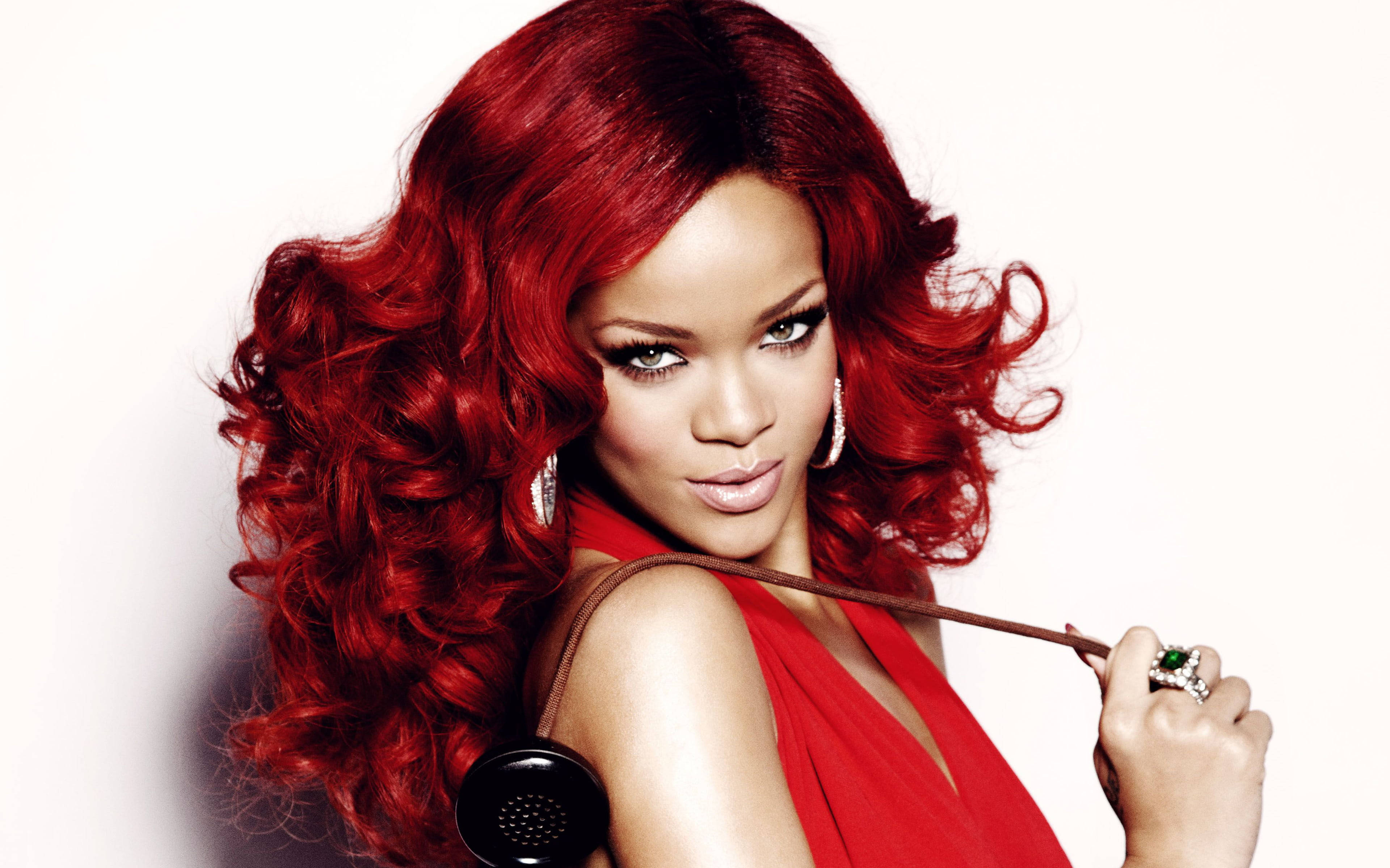 Rihanna, fiery red curls, bold makeup, 4K Desktop Wallpaper