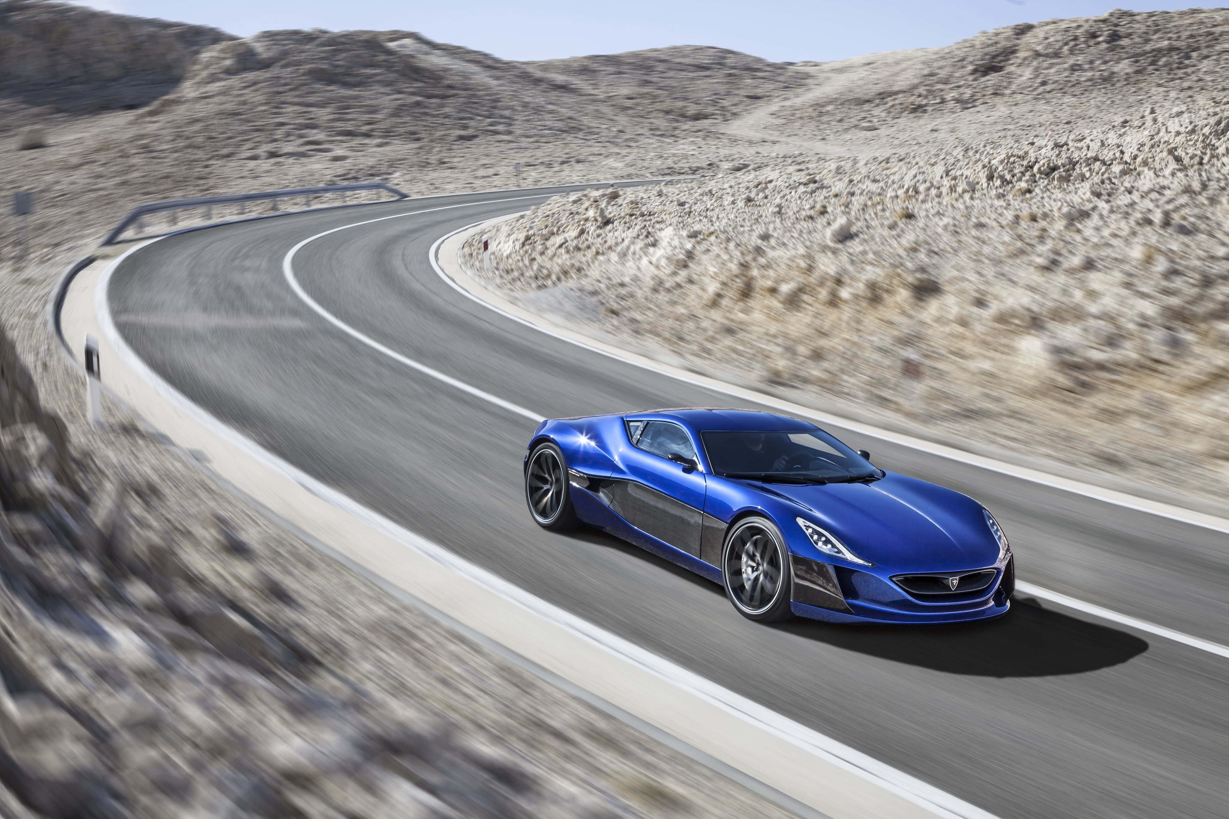 Rimac Concept One, lightning blue, desert road, 4K Desktop Wallpaper