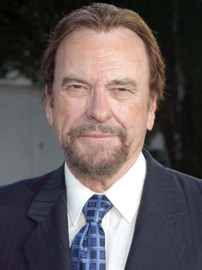 Rip Torn, dark suit, patterned tie, SD Phone Wallpaper
