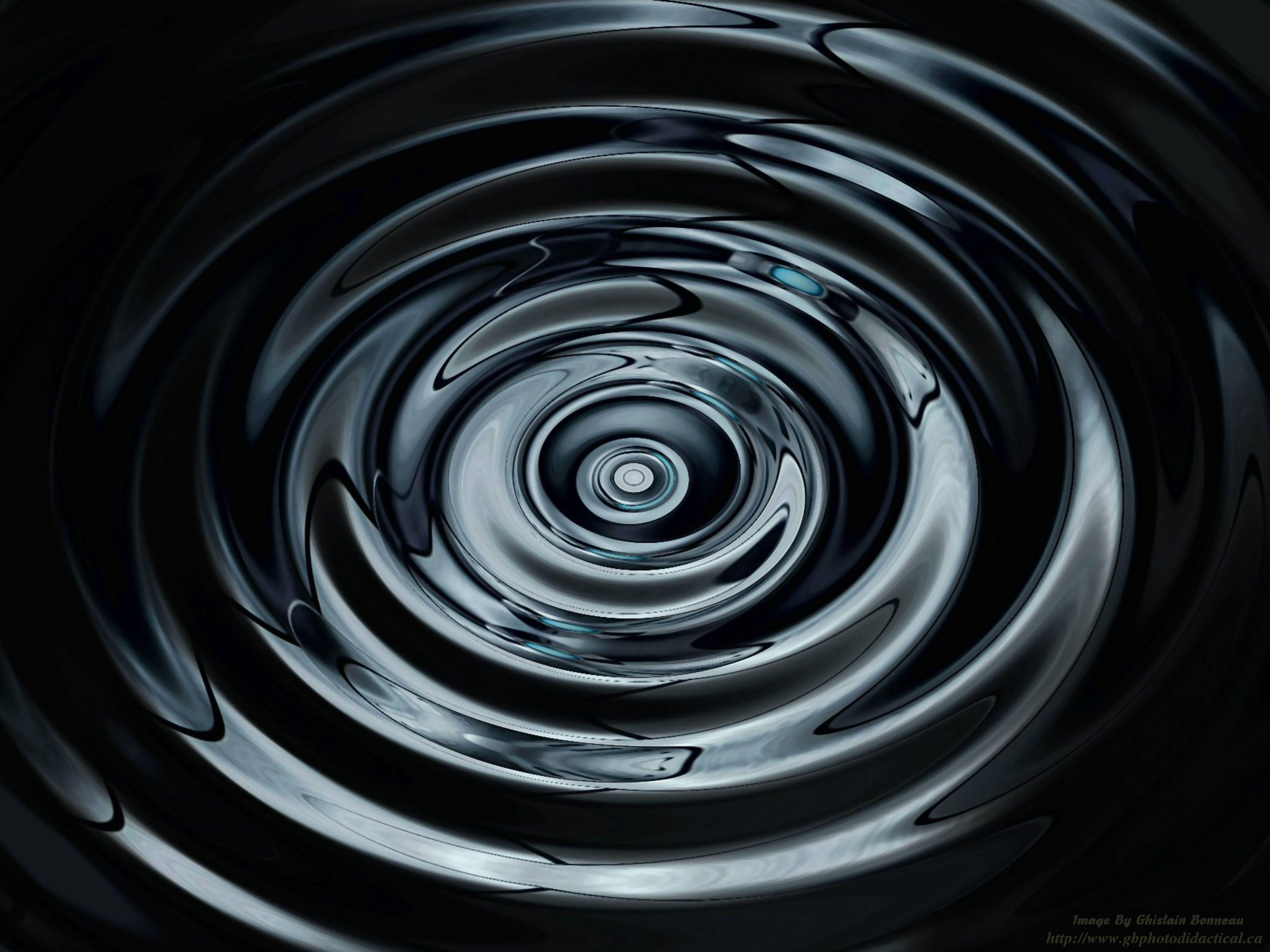 black liquid, metallic sheen, concentric ripples, 4K Desktop Wallpaper