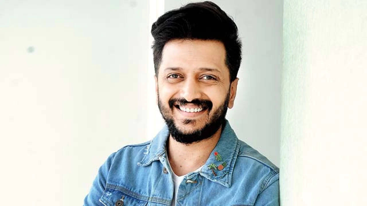 Riteish Deshmukh, beard, denim jacket, HD Desktop Wallpaper