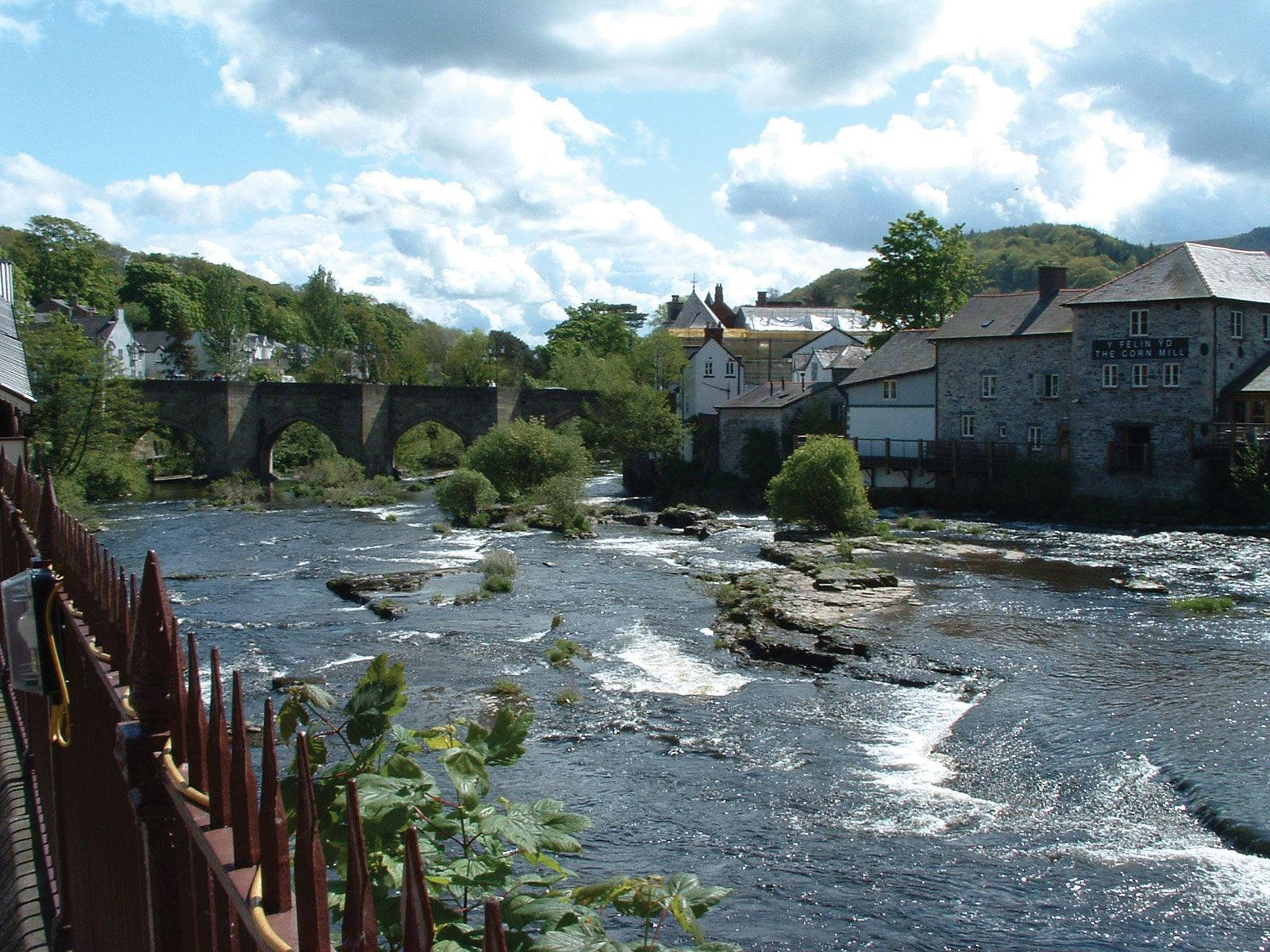 river dee, wales, stone bridge, HD Desktop Wallpaper