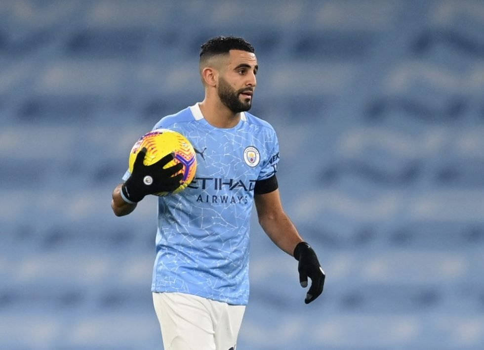 Riyad Mahrez, light blue Manchester City jersey, colorful ball, SD Desktop Wallpaper