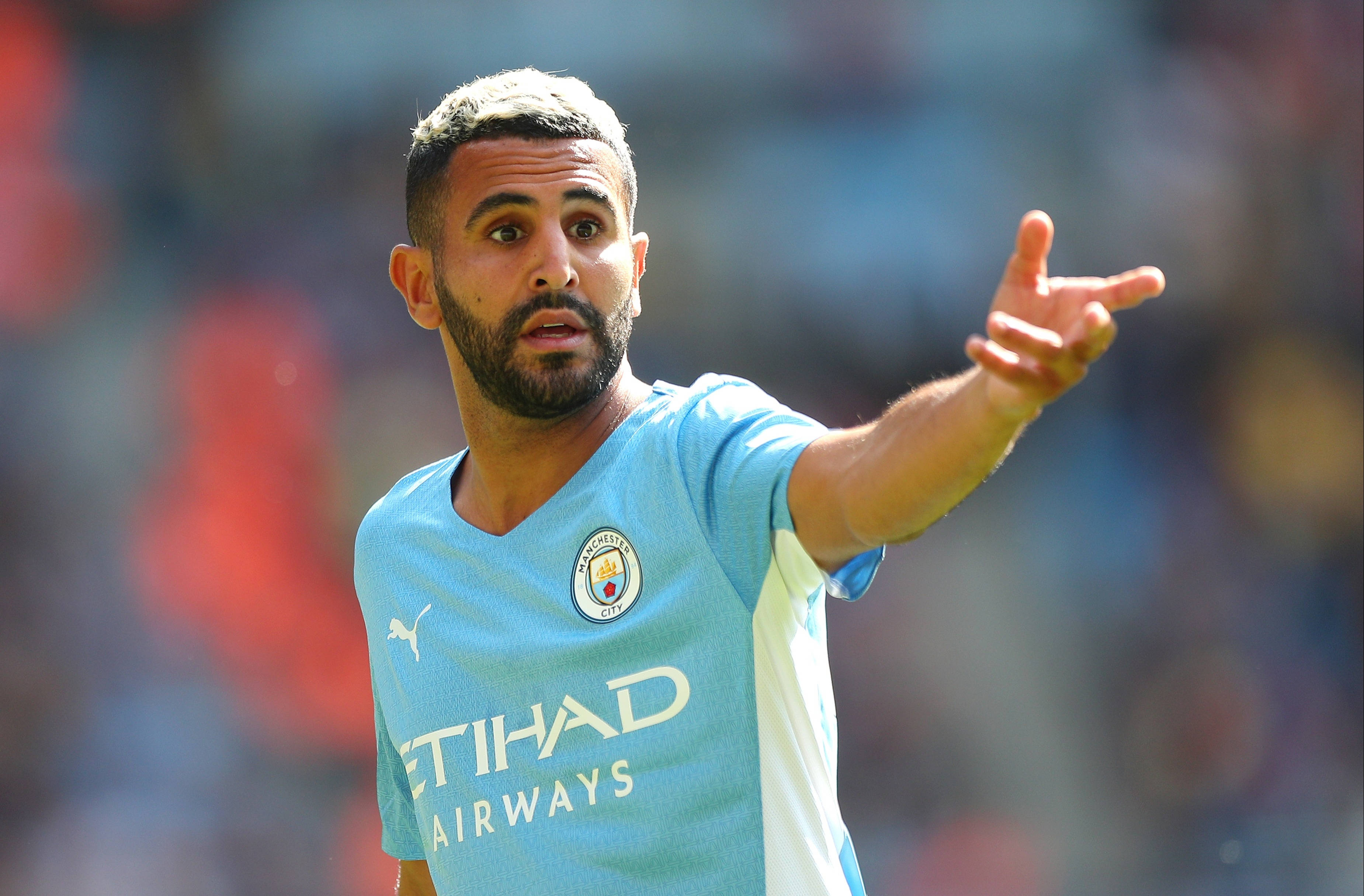 Riyad Mahrez, light blue Manchester City jersey, daytime match, 2K Desktop Wallpaper
