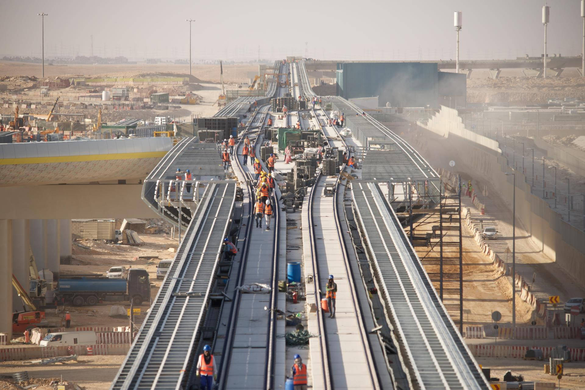Riyadh, elevated rail construction site, train tracks, Full HD Desktop Wallpaper