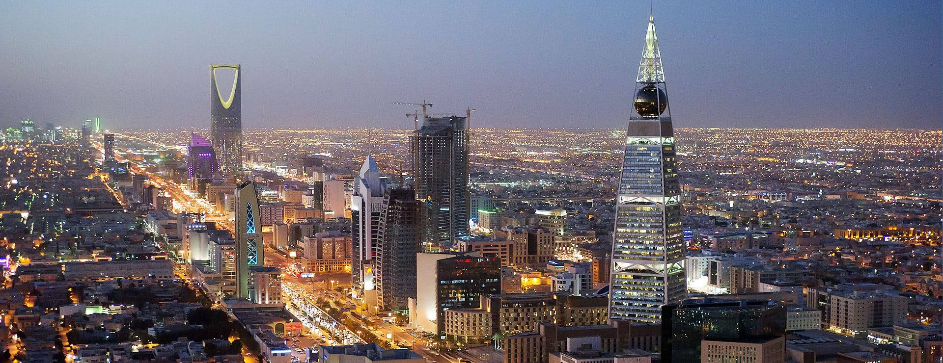 Riyadh, cityscape, dusk, Full HD Desktop Wallpaper