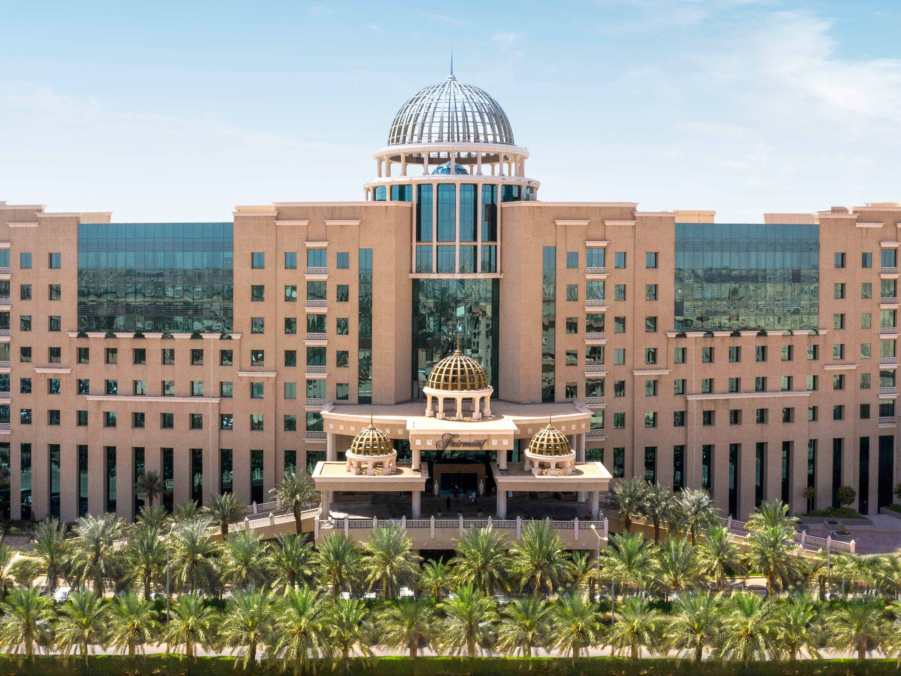 dome building, Riyadh, beige hotel, 2K Desktop Wallpaper
