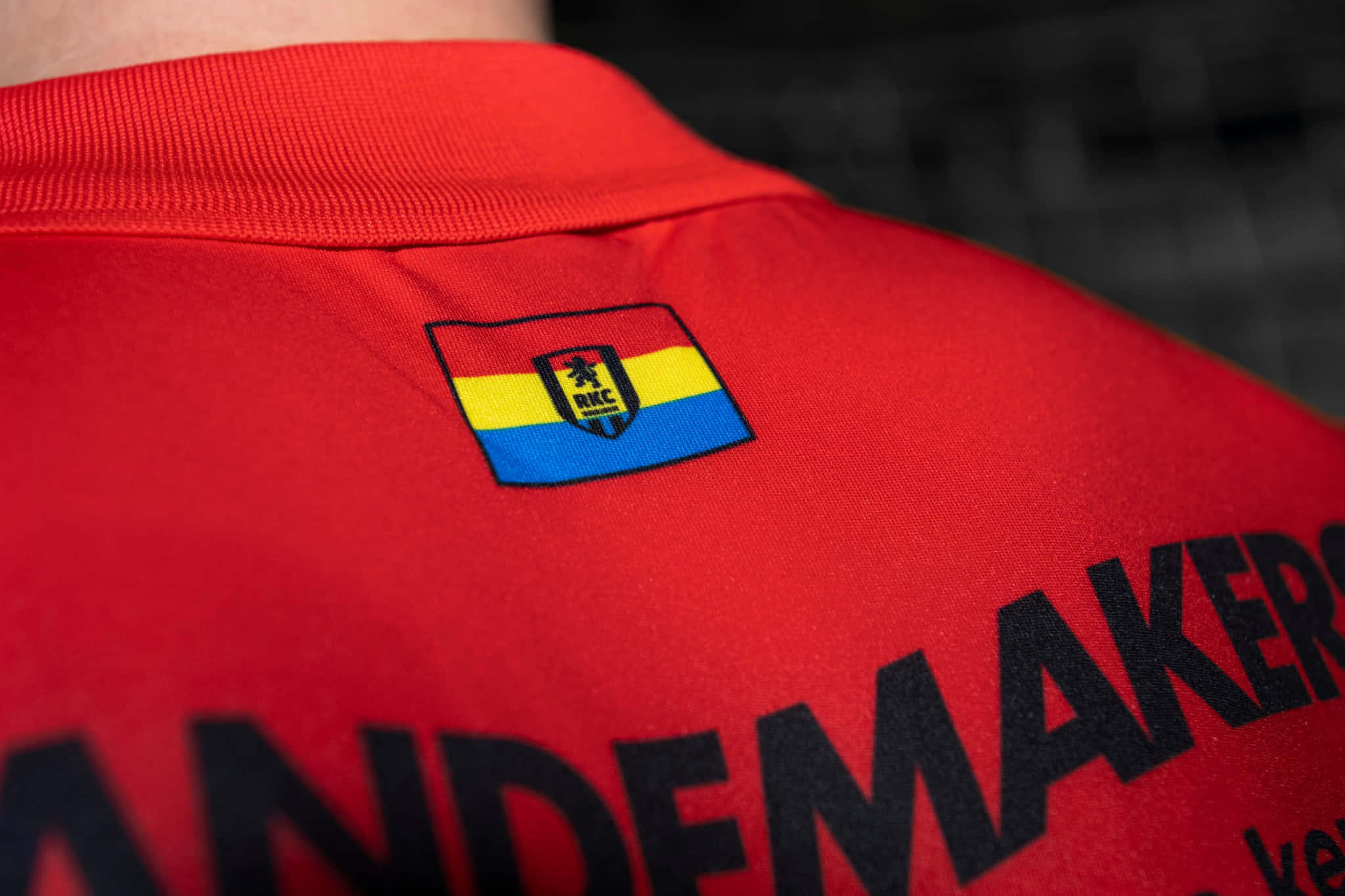 R K C Waalwijk, red polo shirt, small flag patch, Full HD Desktop Wallpaper