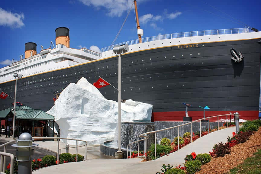 RMS Titanic Museum, walkway, Titanic, SD Desktop Wallpaper