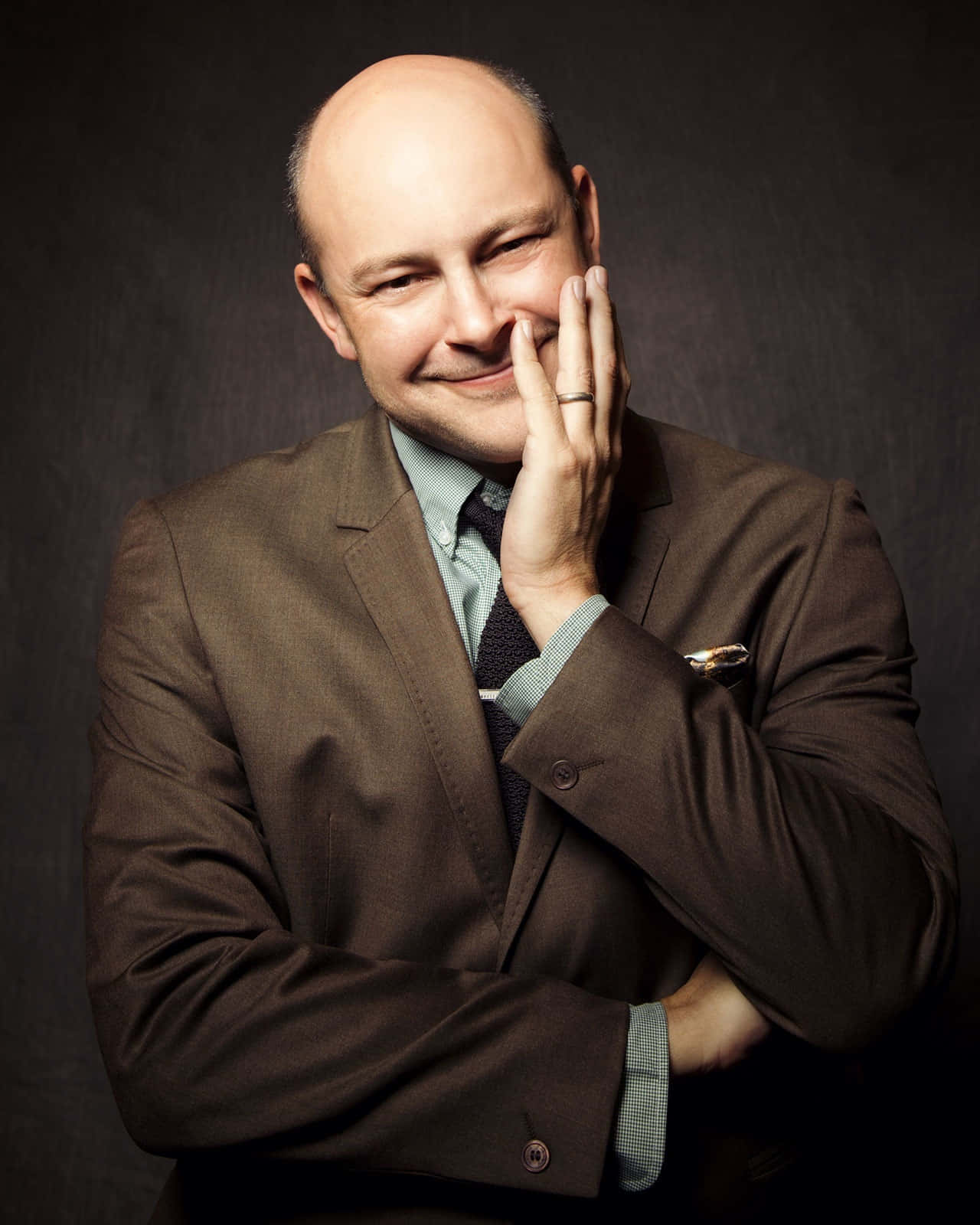 Rob Corddry, bald man, brown suit, HD Phone Wallpaper