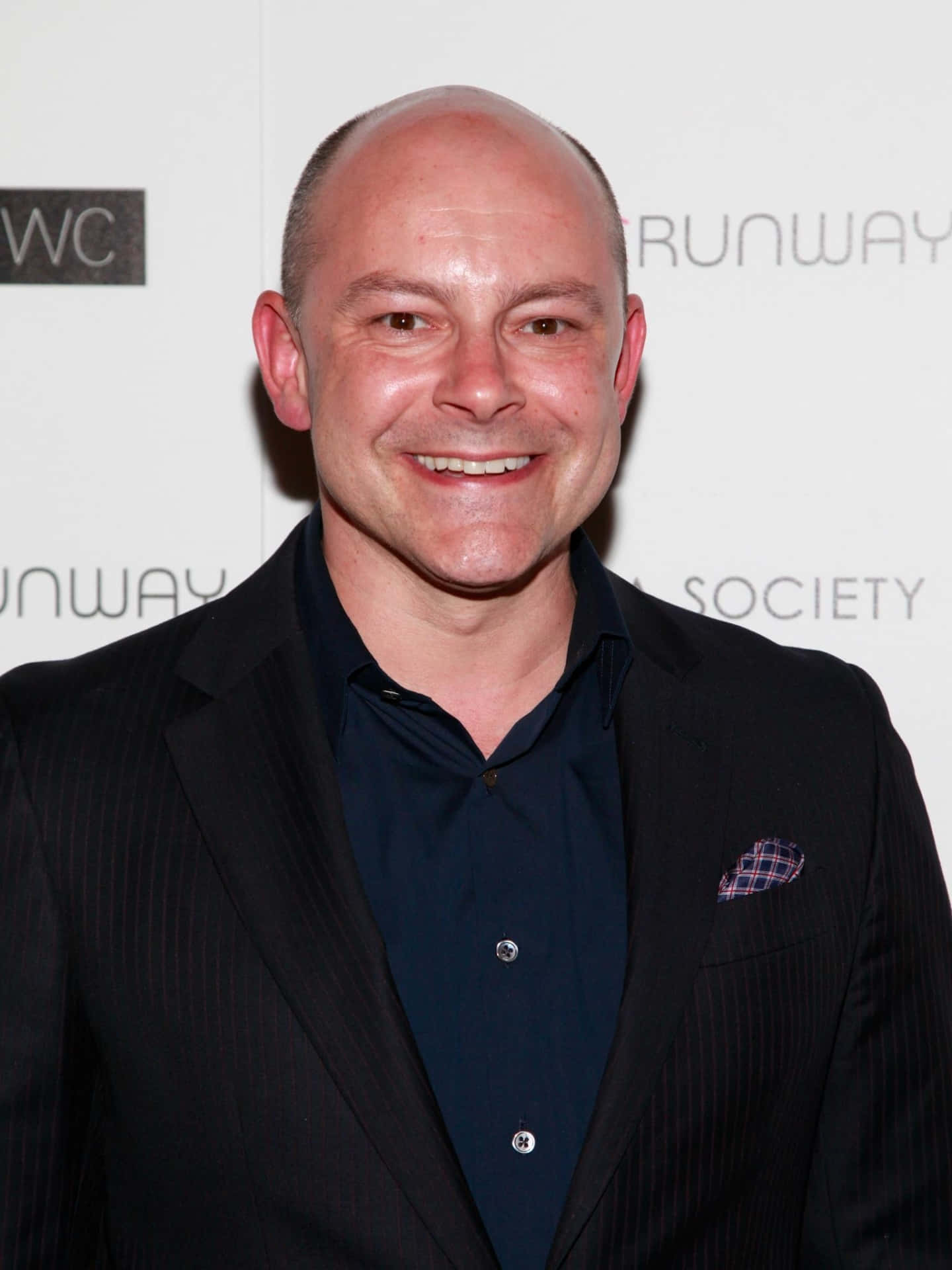 Rob Corddry, dark pinstripe suit, navy shirt, Full HD Phone Wallpaper