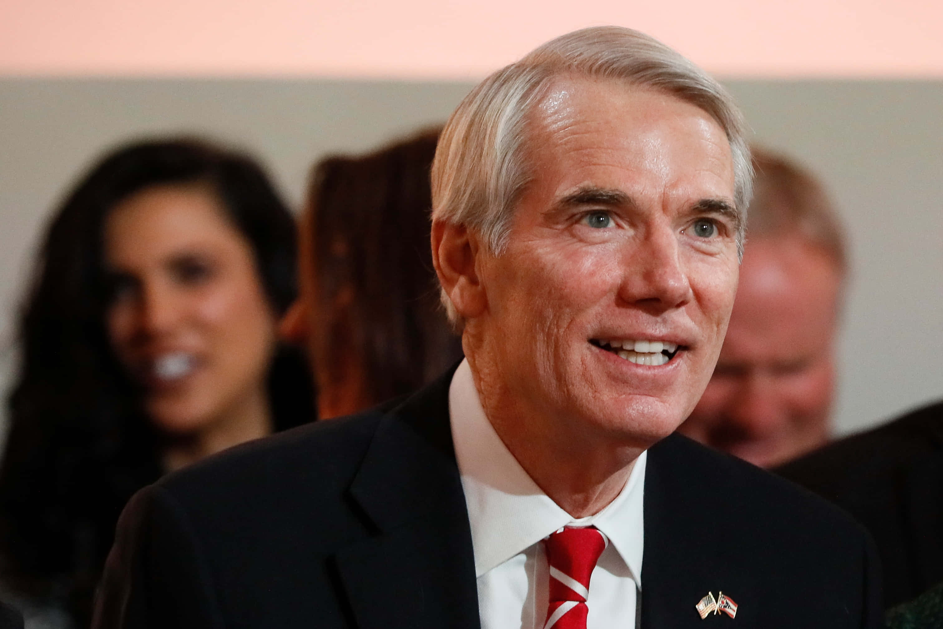 Rob Portman, dark suit, red striped tie, 2K Desktop Wallpaper