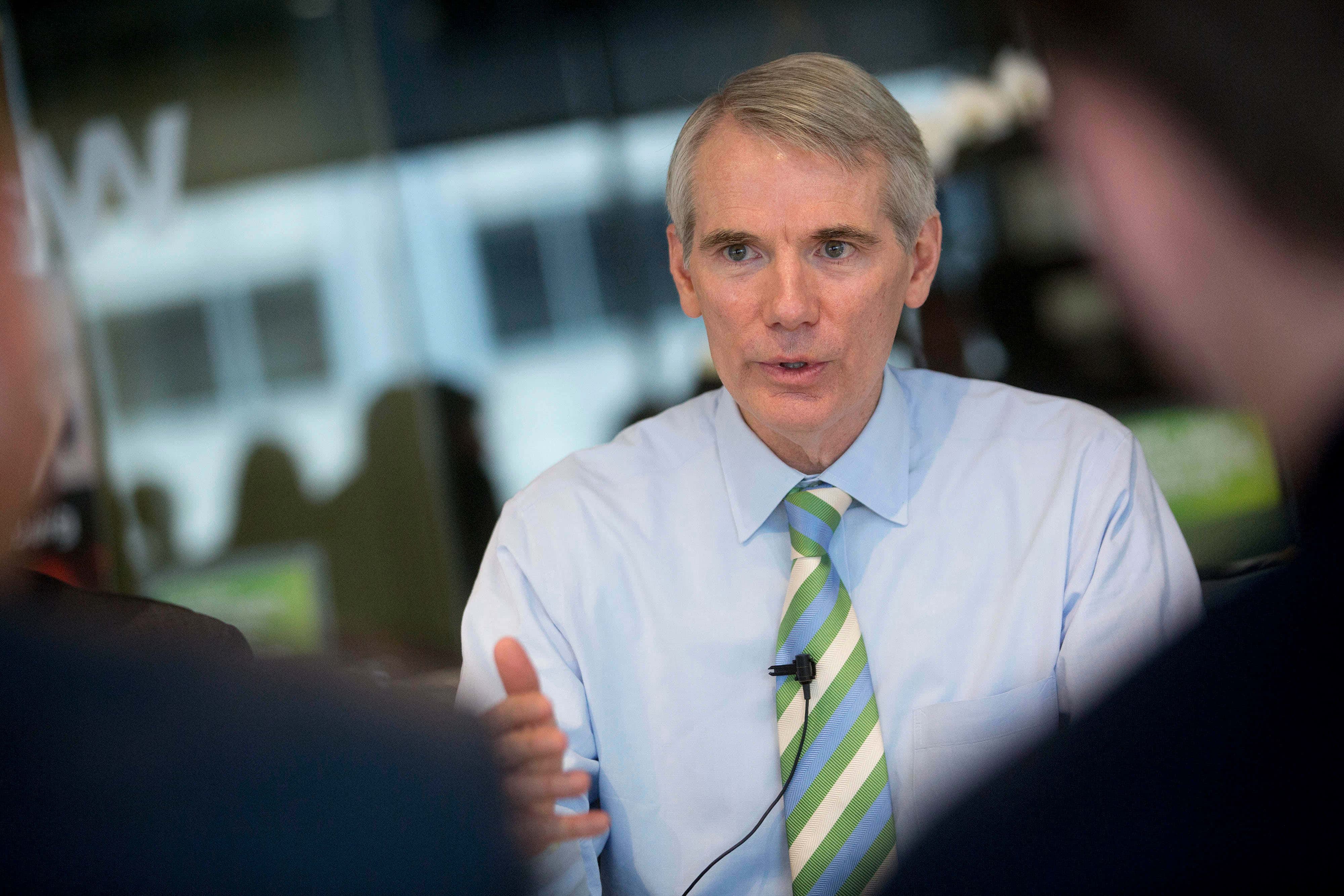 Rob Portman, light blue shirt, green striped tie, 4K Desktop Wallpaper