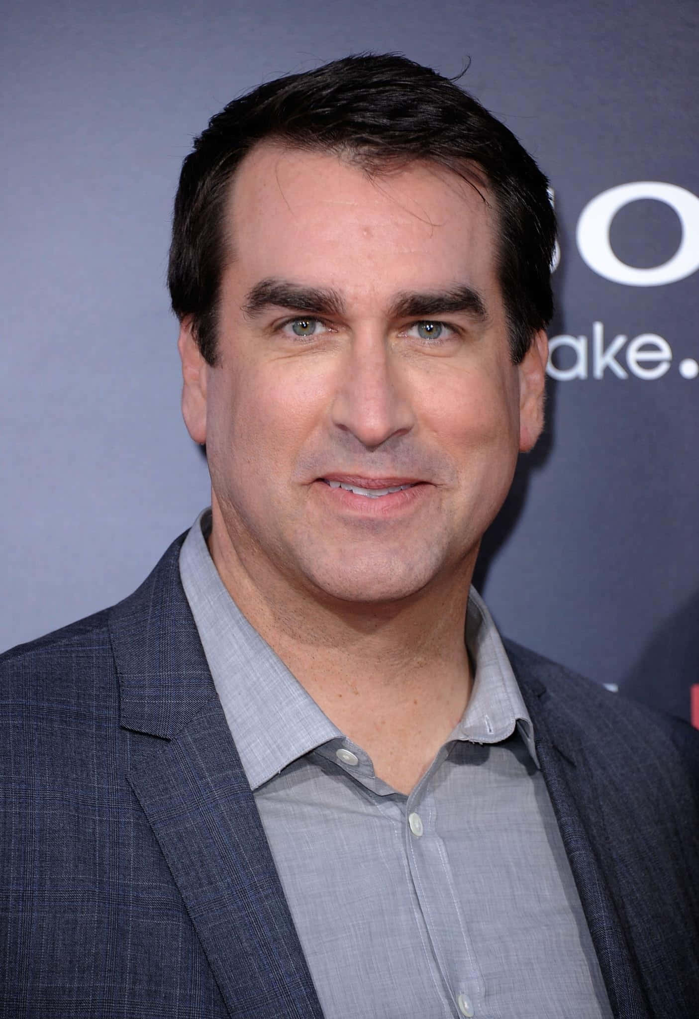 Rob Riggle, gray suit, green eyes, Full HD Phone Wallpaper