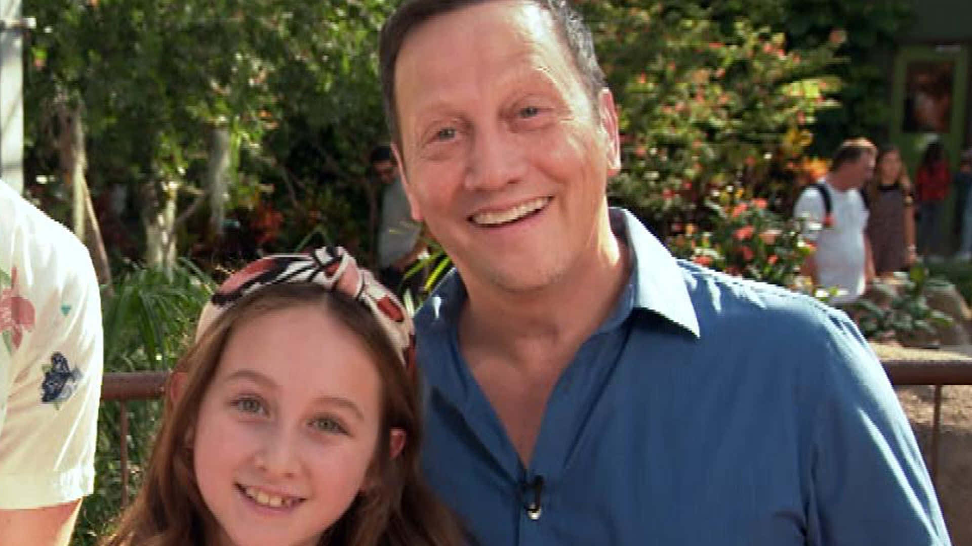 Rob Schneider, daughter, sunlit garden, Full HD Desktop Wallpaper