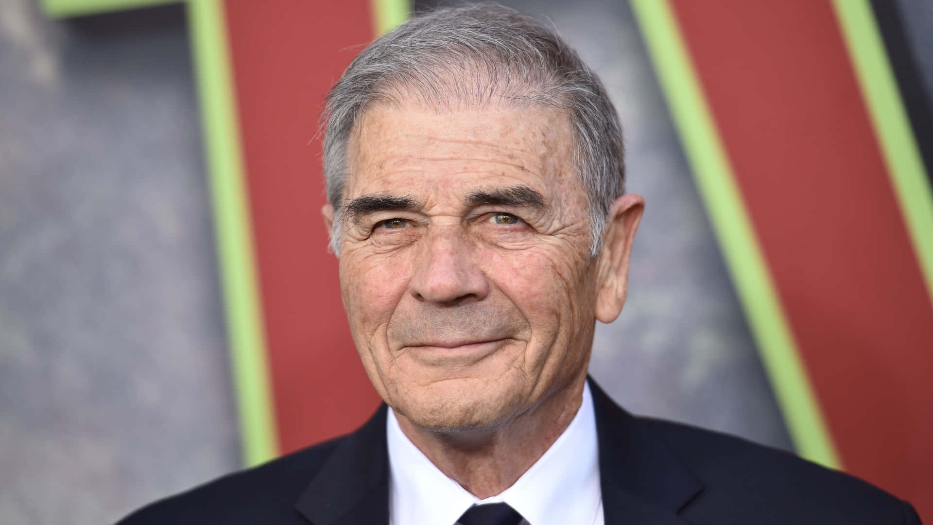 Robert Forster, Awards Show, dark suit, Full HD Desktop Wallpaper