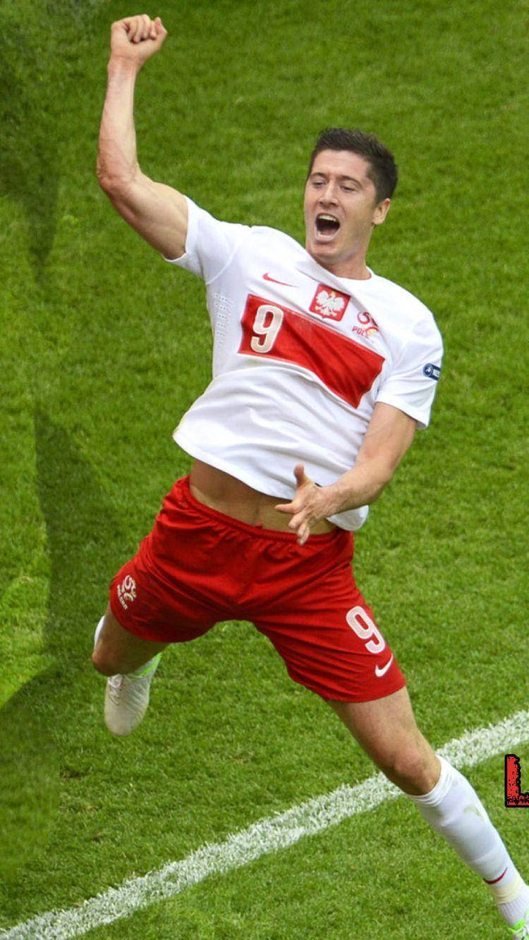 Robert Lewandowski, red and white jersey, vibrant green pitch, HD Phone Wallpaper