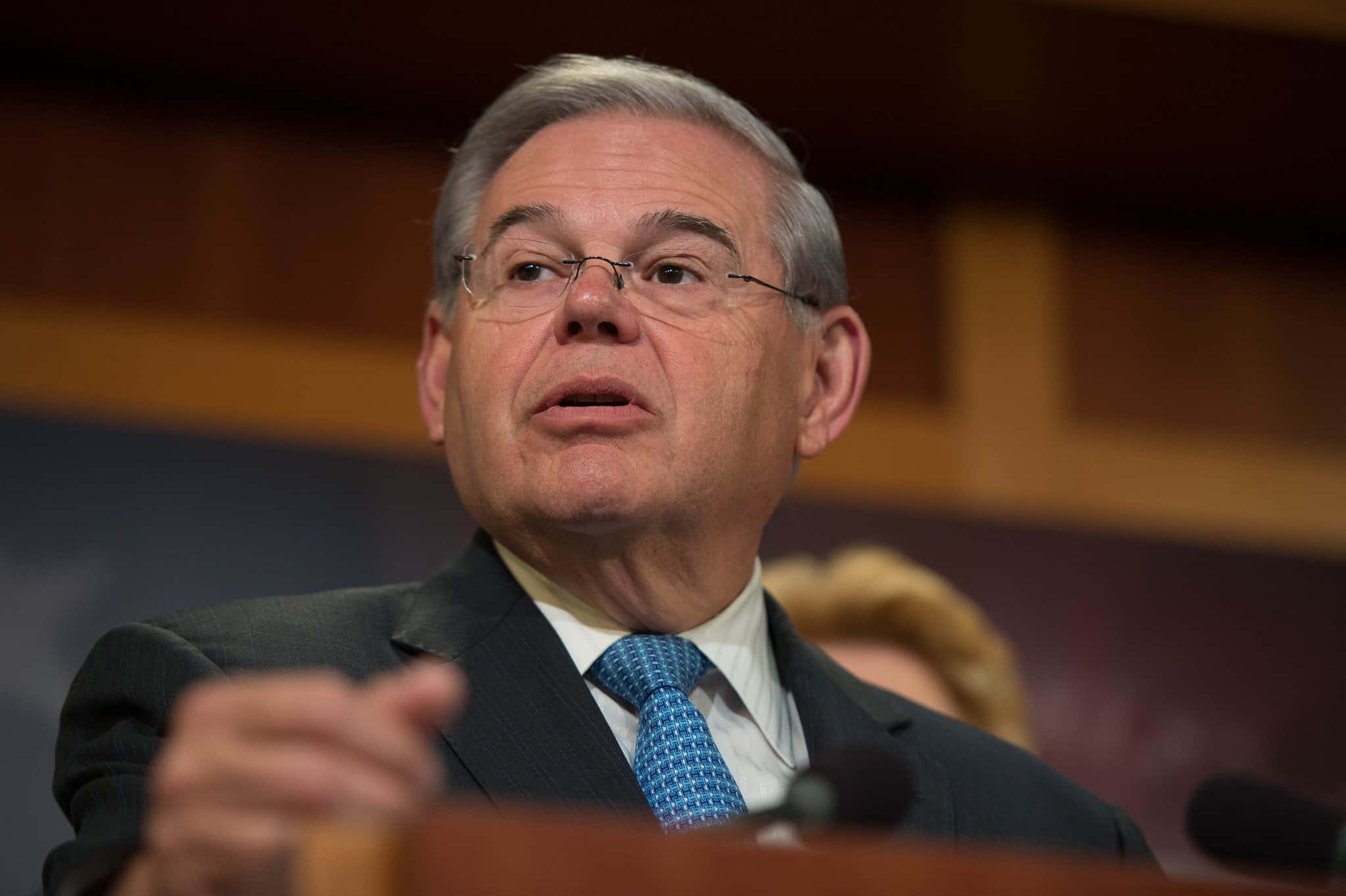 Robert Menendez, podium, wooden podium, Full HD Desktop Wallpaper