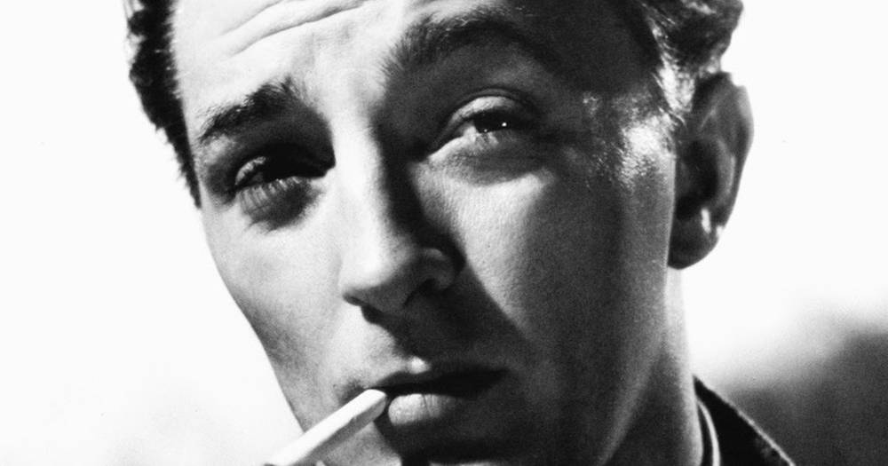 Robert Mitchum, black and white, close-up, SD Desktop Wallpaper