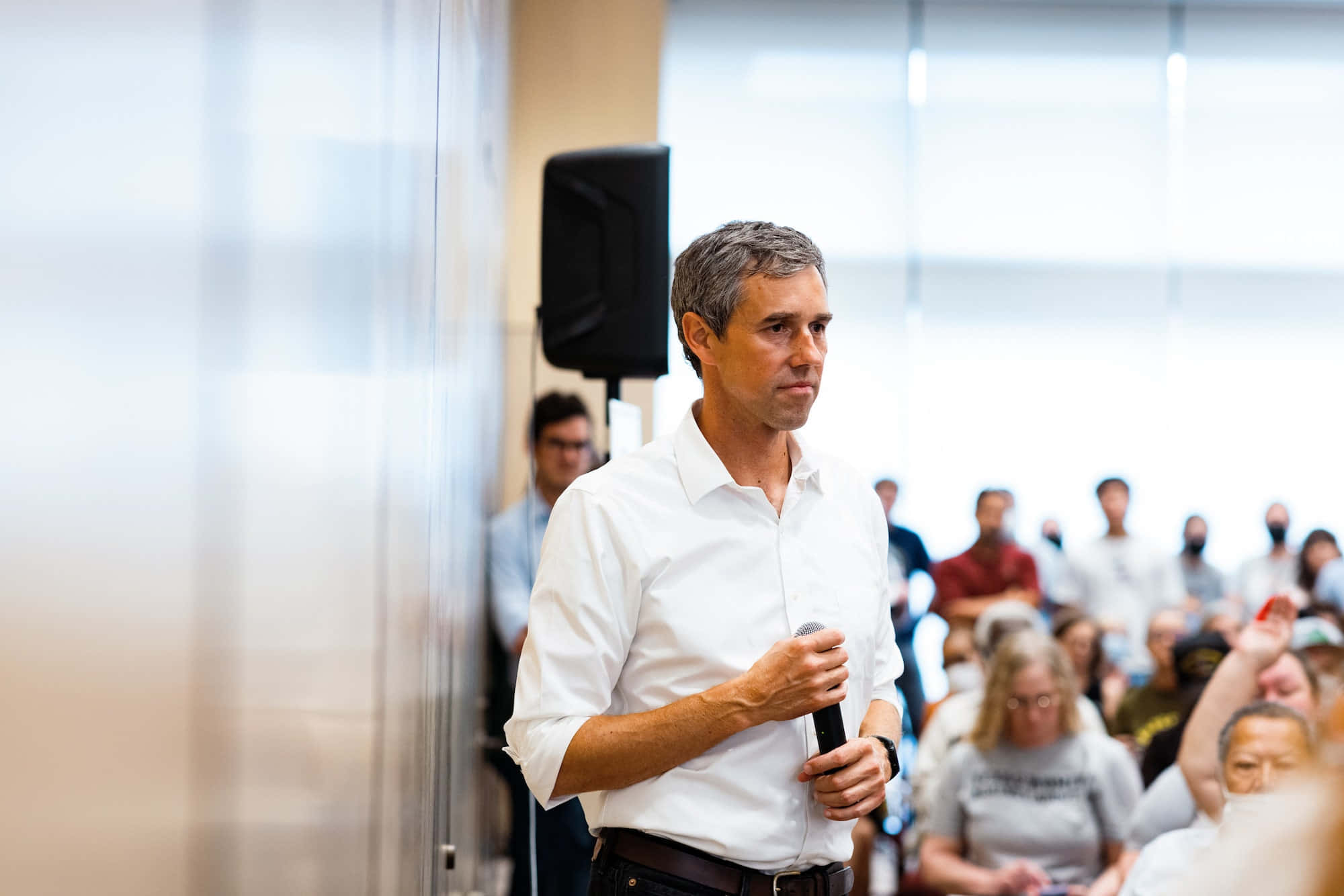 Robert O'rourke, public speaking event, white shirt, Full HD Desktop Wallpaper