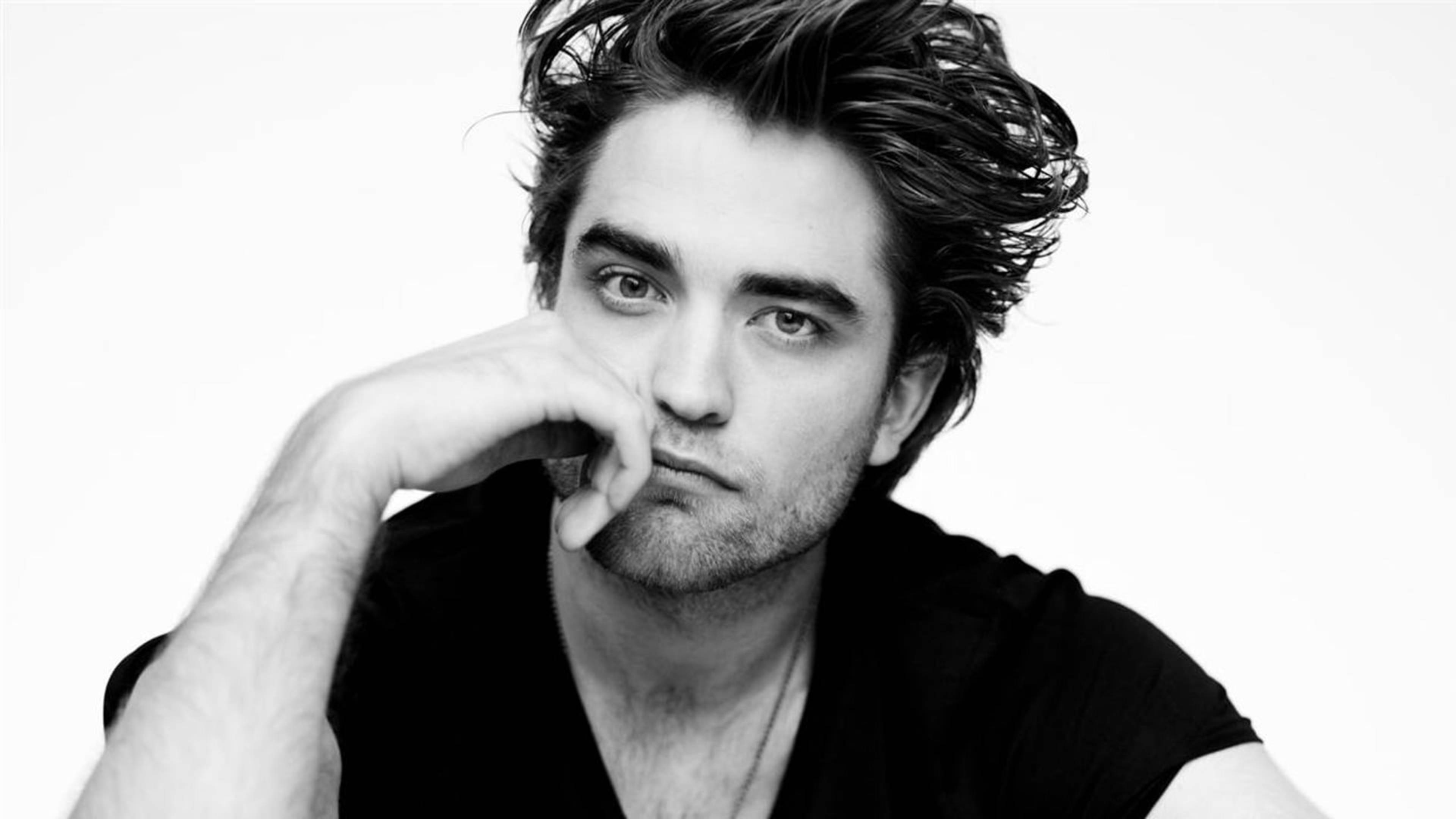 Robert Pattinson, black and white, tousled hair, 4K Desktop Wallpaper