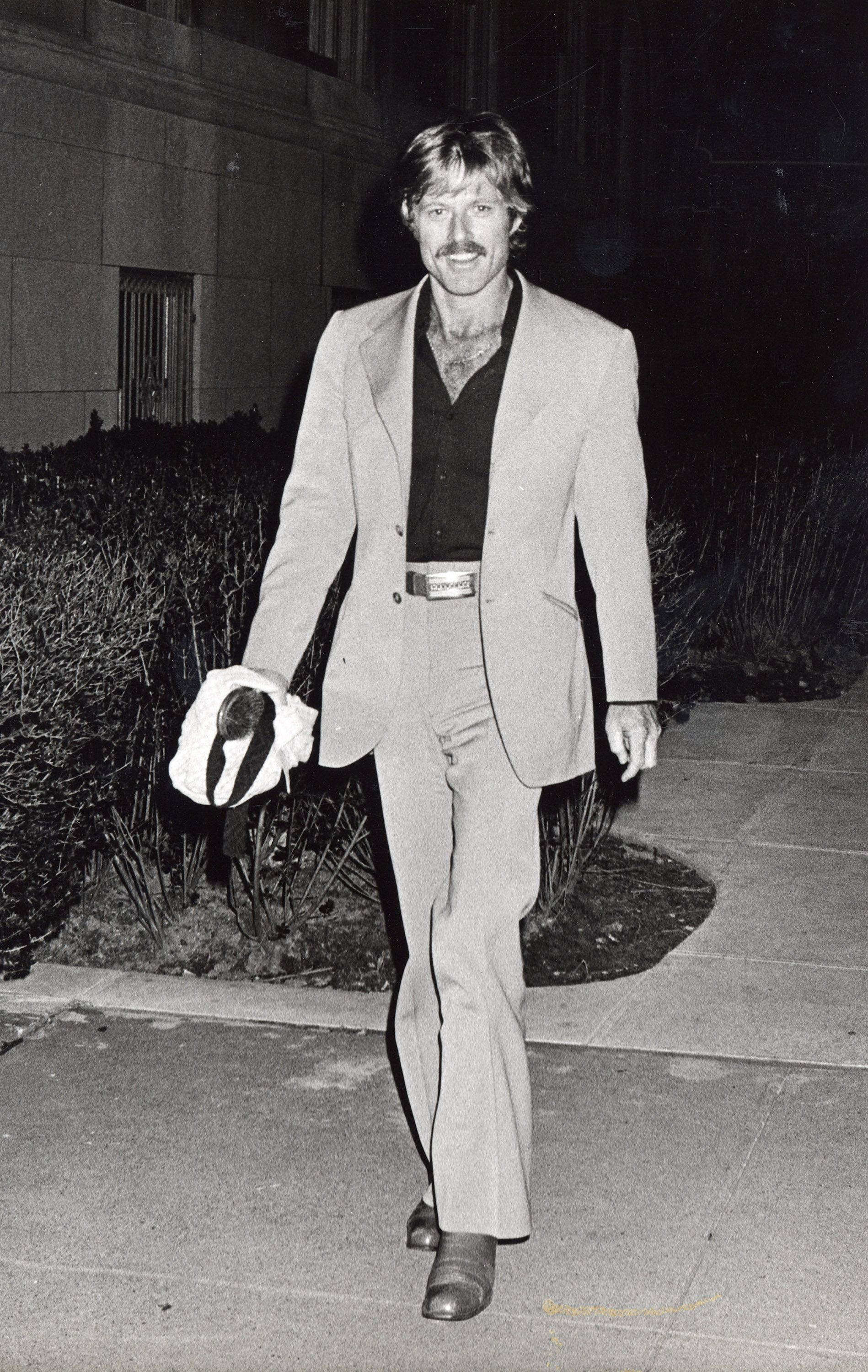 Robert Redford, black and white, vintage, 2K Phone Wallpaper