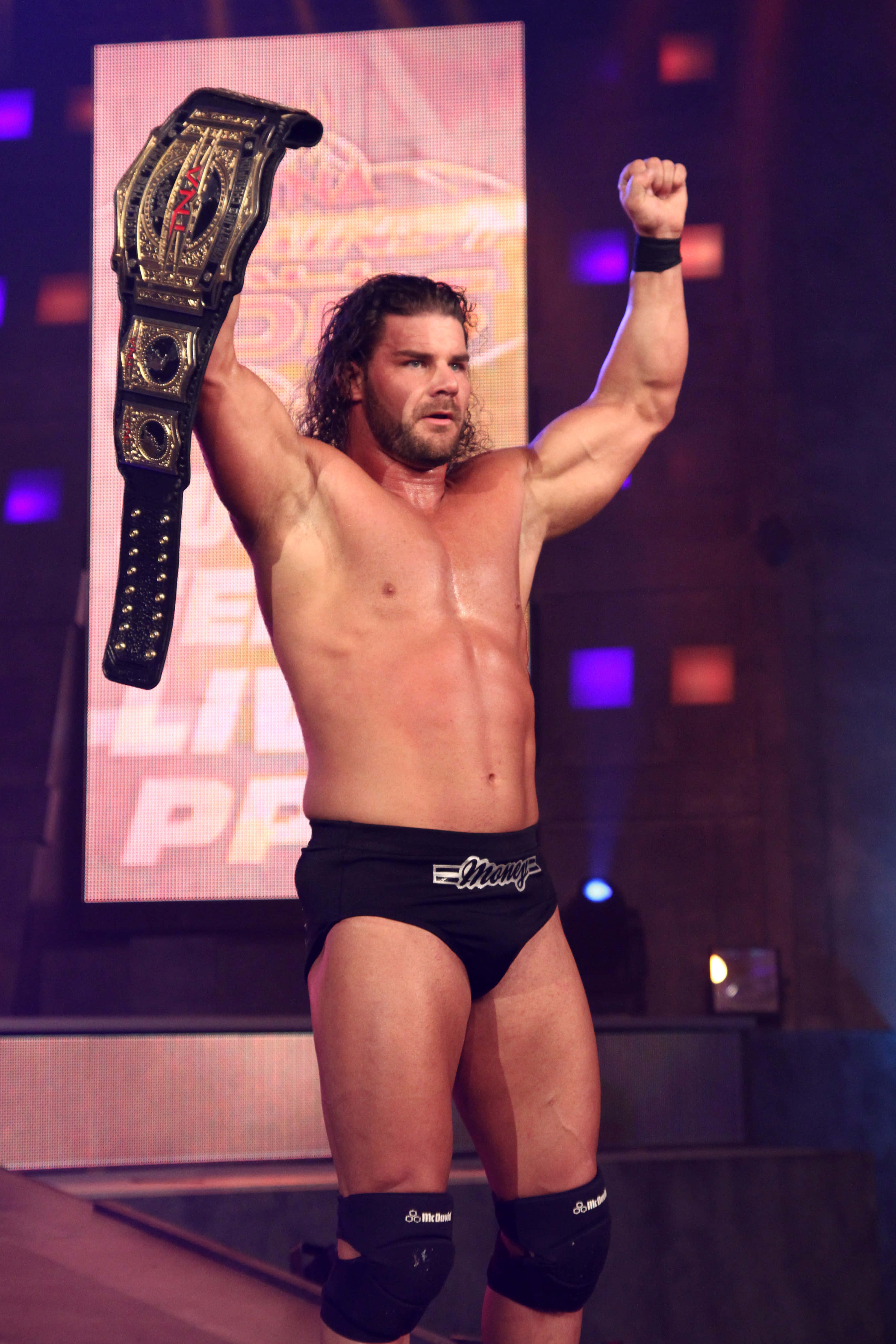 Robert Roode, championship belt, brightly lit arena, 4K Phone Wallpaper