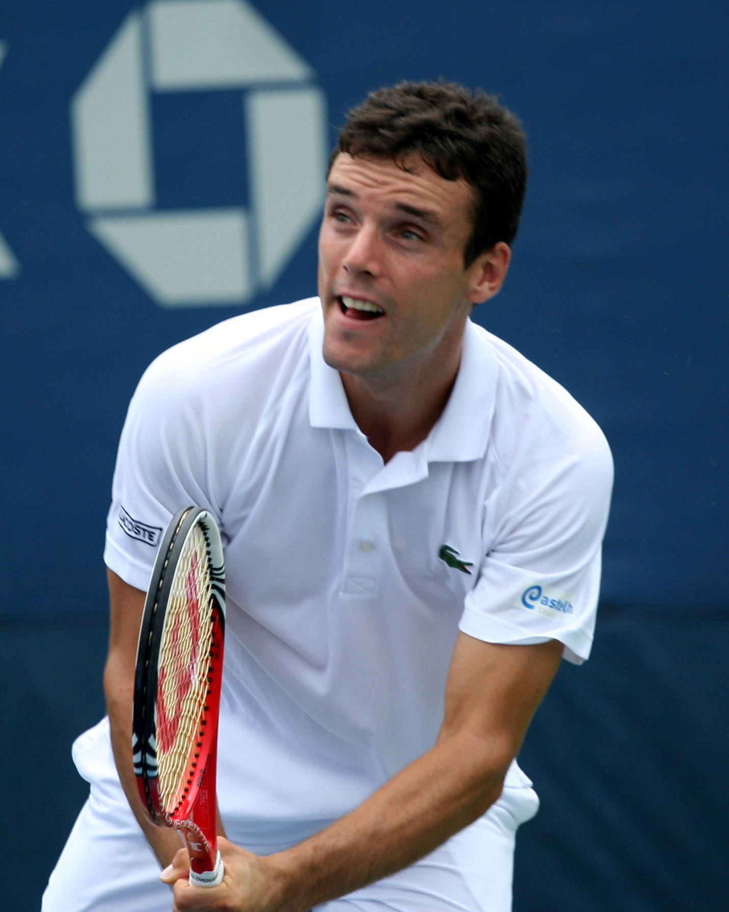 Roberto Bautista Agut, white gear, red racket, HD Phone Wallpaper