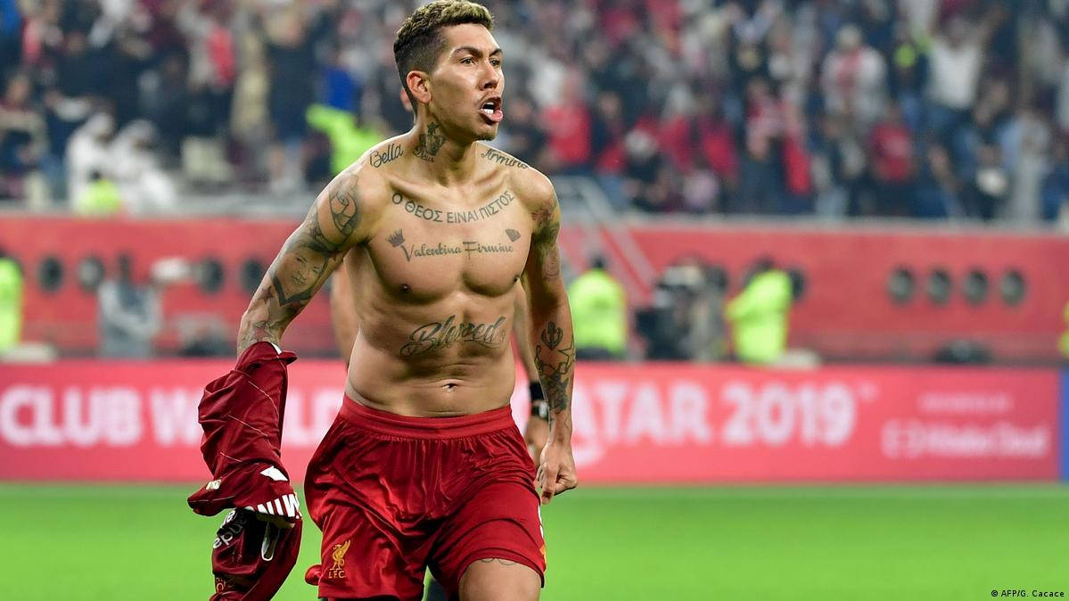 Roberto Firmino, shirtless, tattooed footballer, SD Desktop Wallpaper