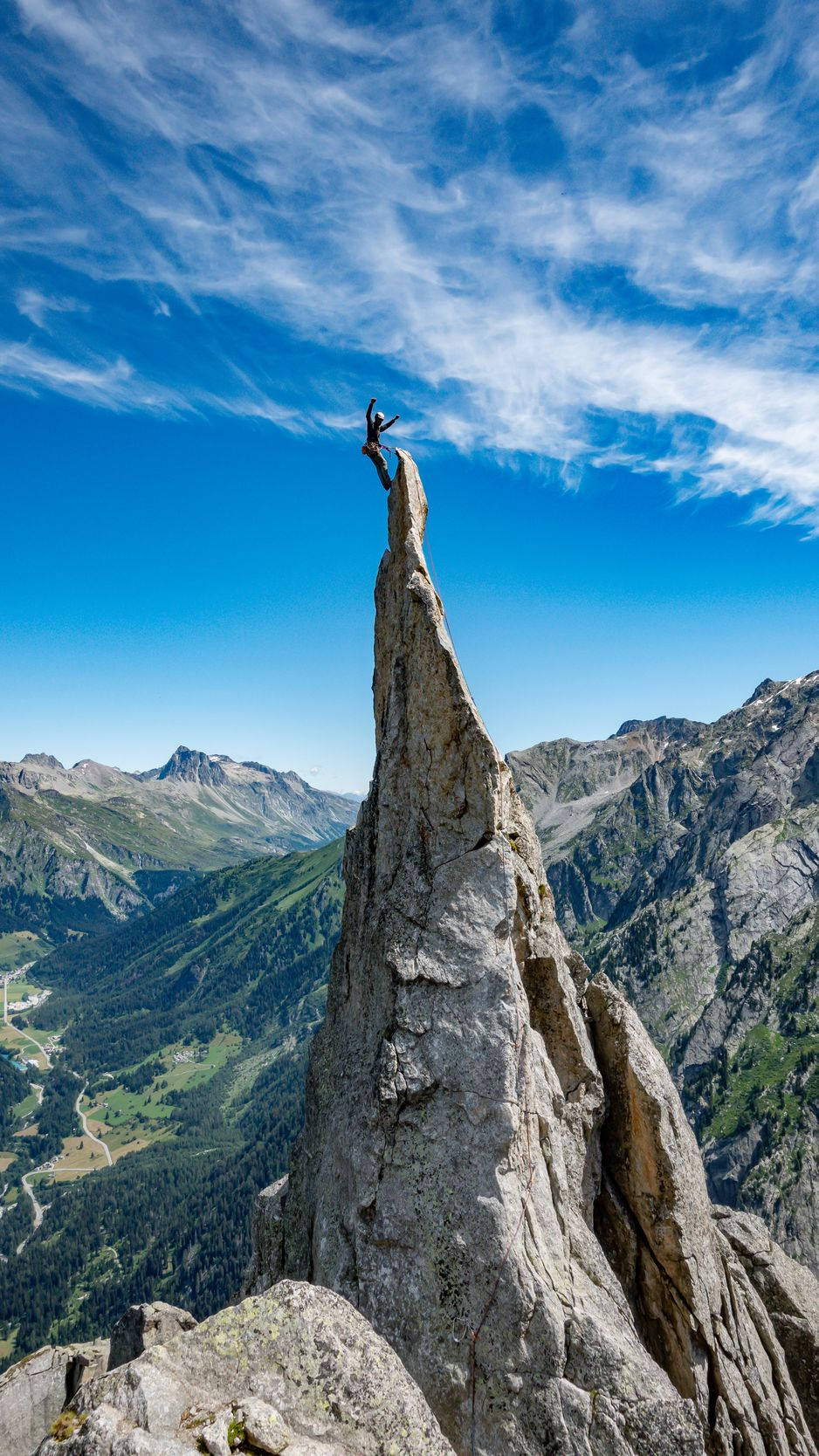 jagged mountain spire, vast blue sky, wispy clouds, HD Phone Wallpaper