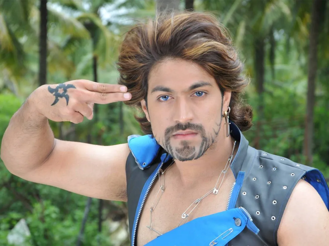 Rocking Star Yash 4K