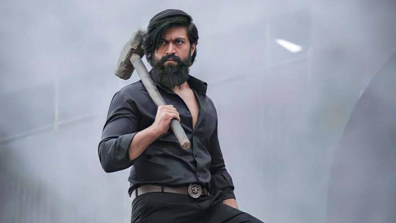 Rocking Star Yash, hammer, black shirt, HD Desktop Wallpaper