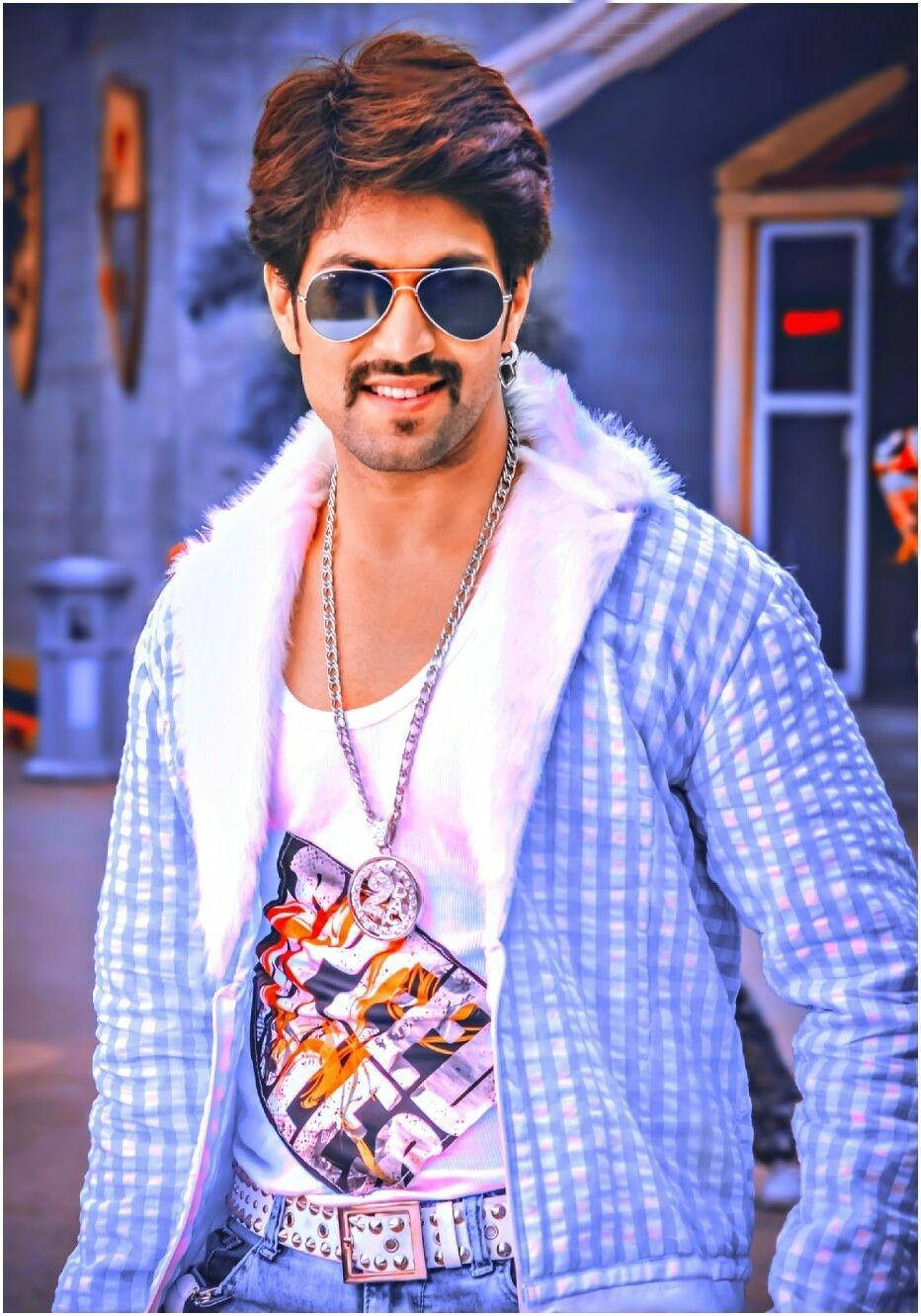 Rocking Star Yash, sunglasses, fur-lined jacket, HD Phone Wallpaper