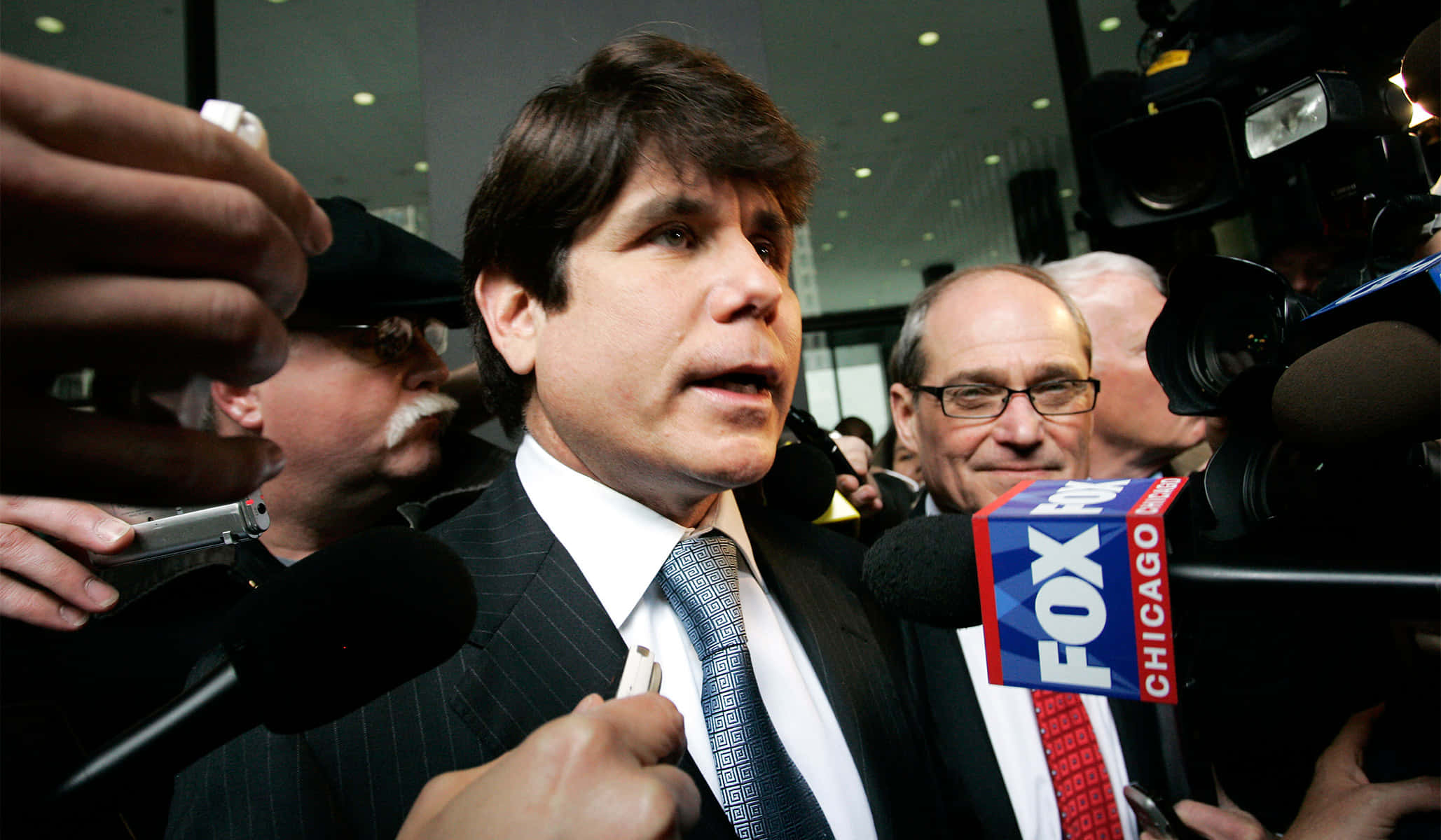 Rod Blagojevich, suit, cameras, Full HD Desktop Wallpaper