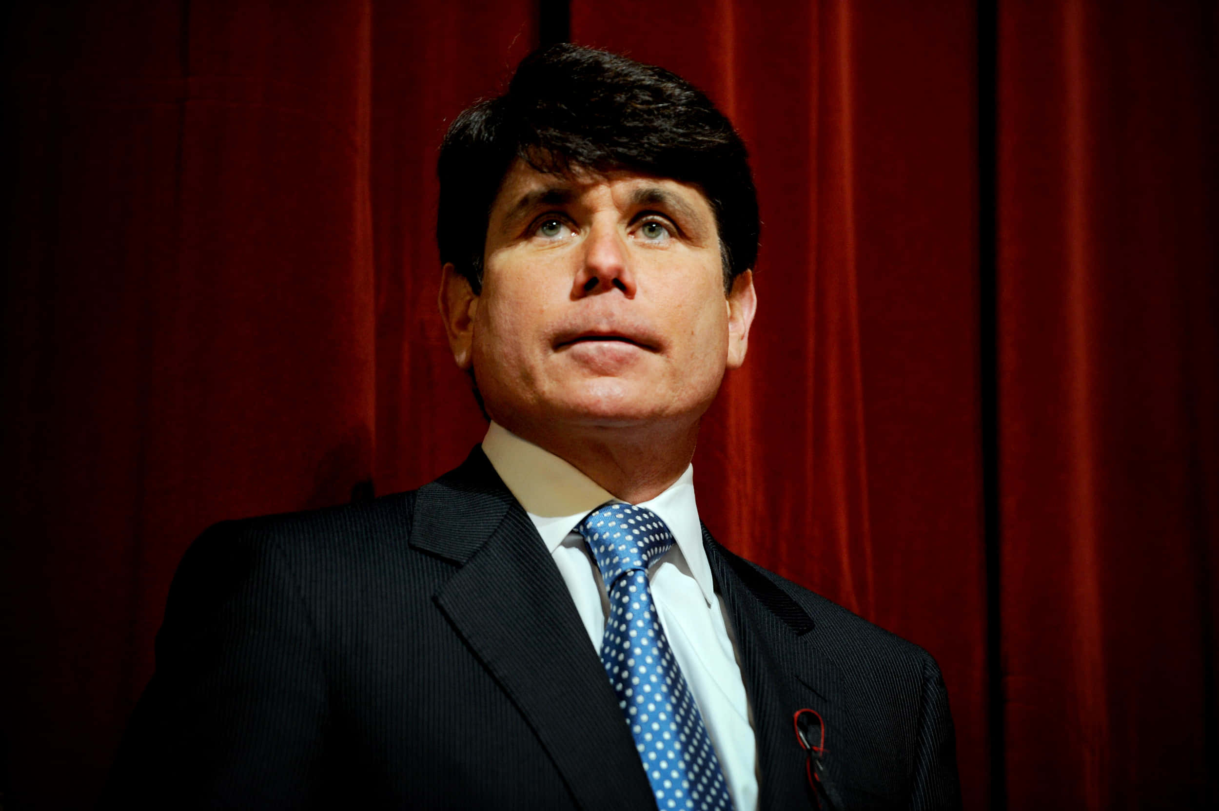 Rod Blagojevich, dark suit, blue polka-dot tie, Full HD Desktop Wallpaper