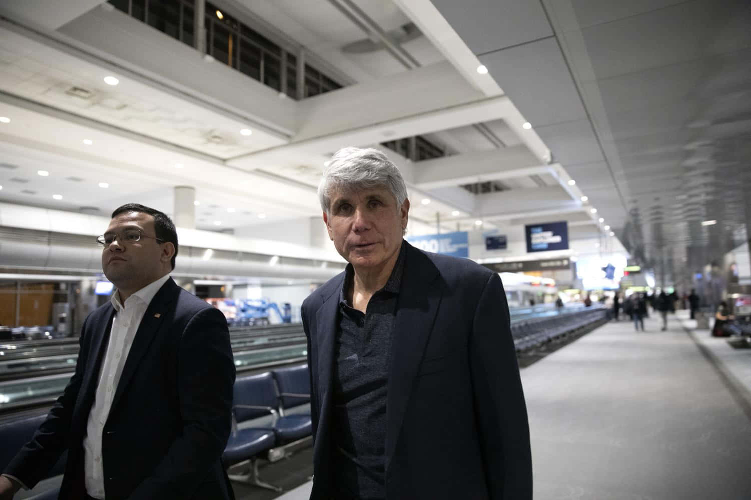 Rod Blagojevich, lawyer, airport terminal, HD Desktop Wallpaper