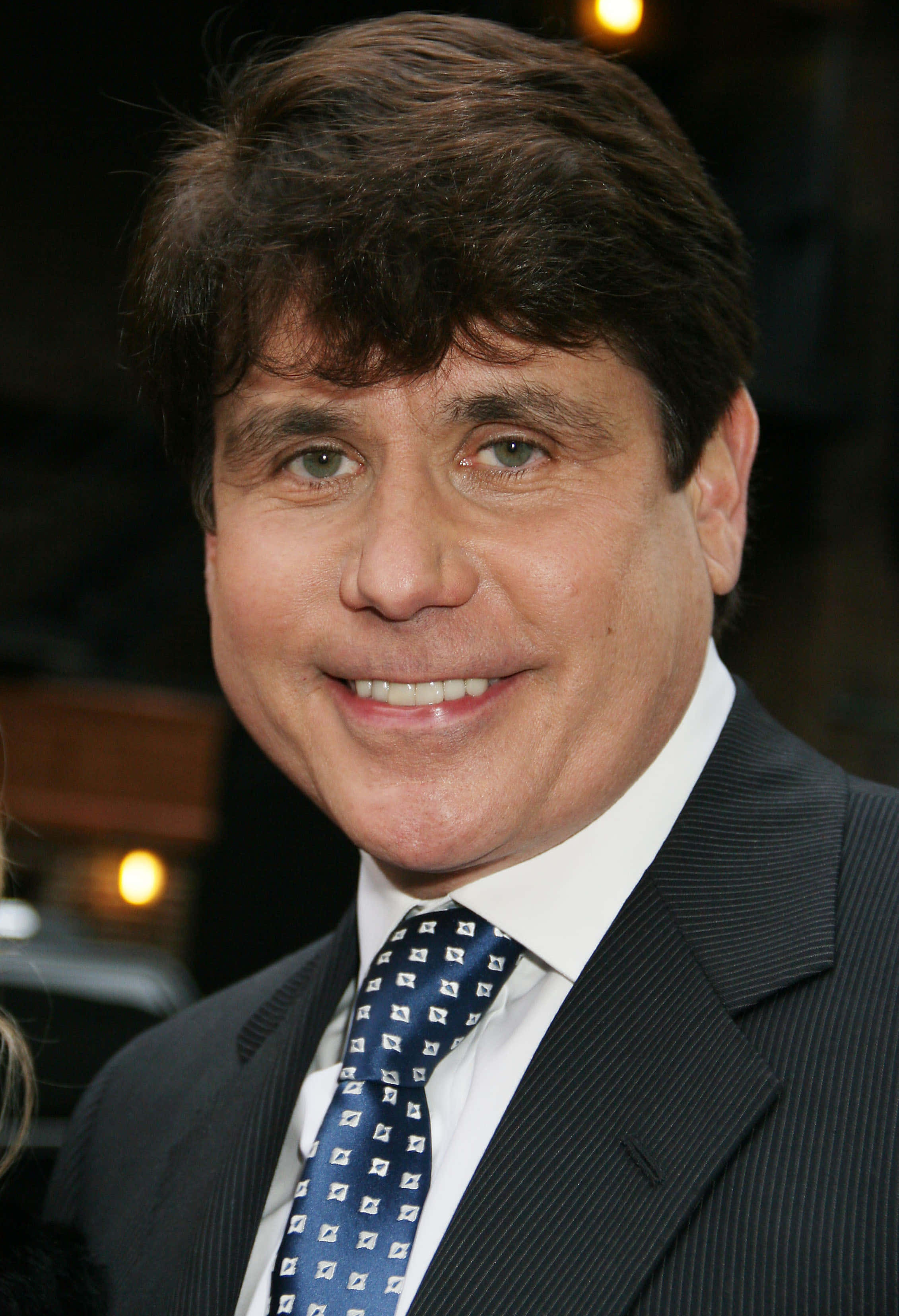 Rod Blagojevich, dark pinstripe suit, patterned blue tie, 2K Phone Wallpaper