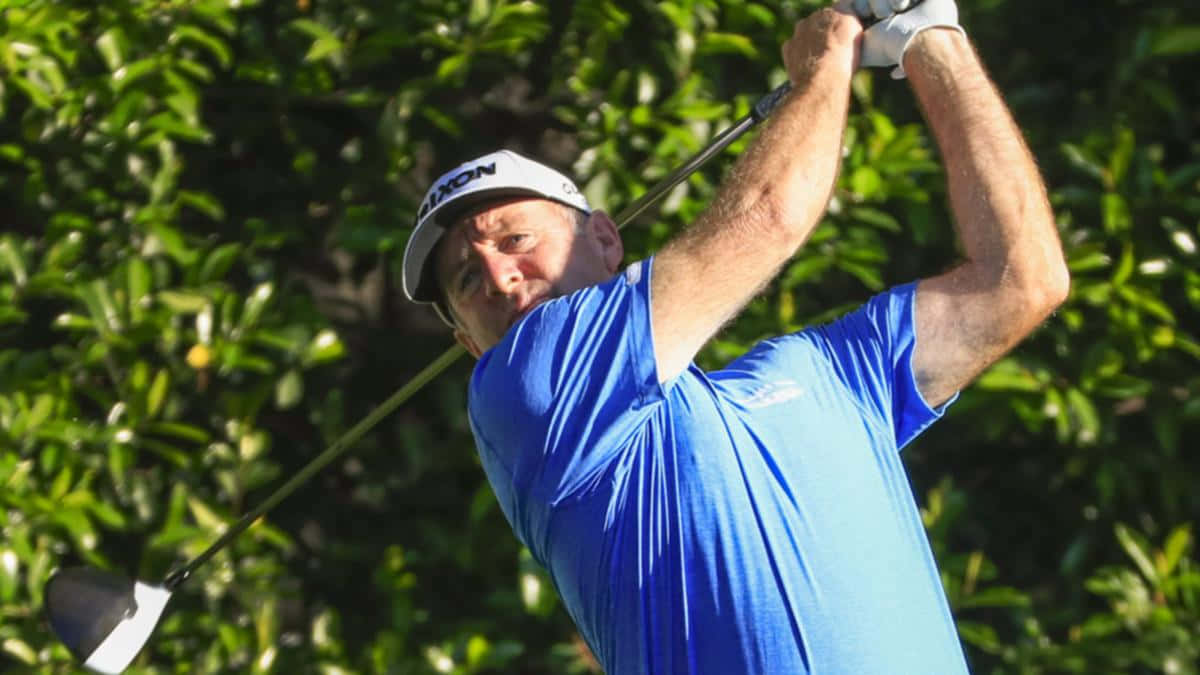 Rod Pampling, blue shirt, white cap, SD Desktop Wallpaper