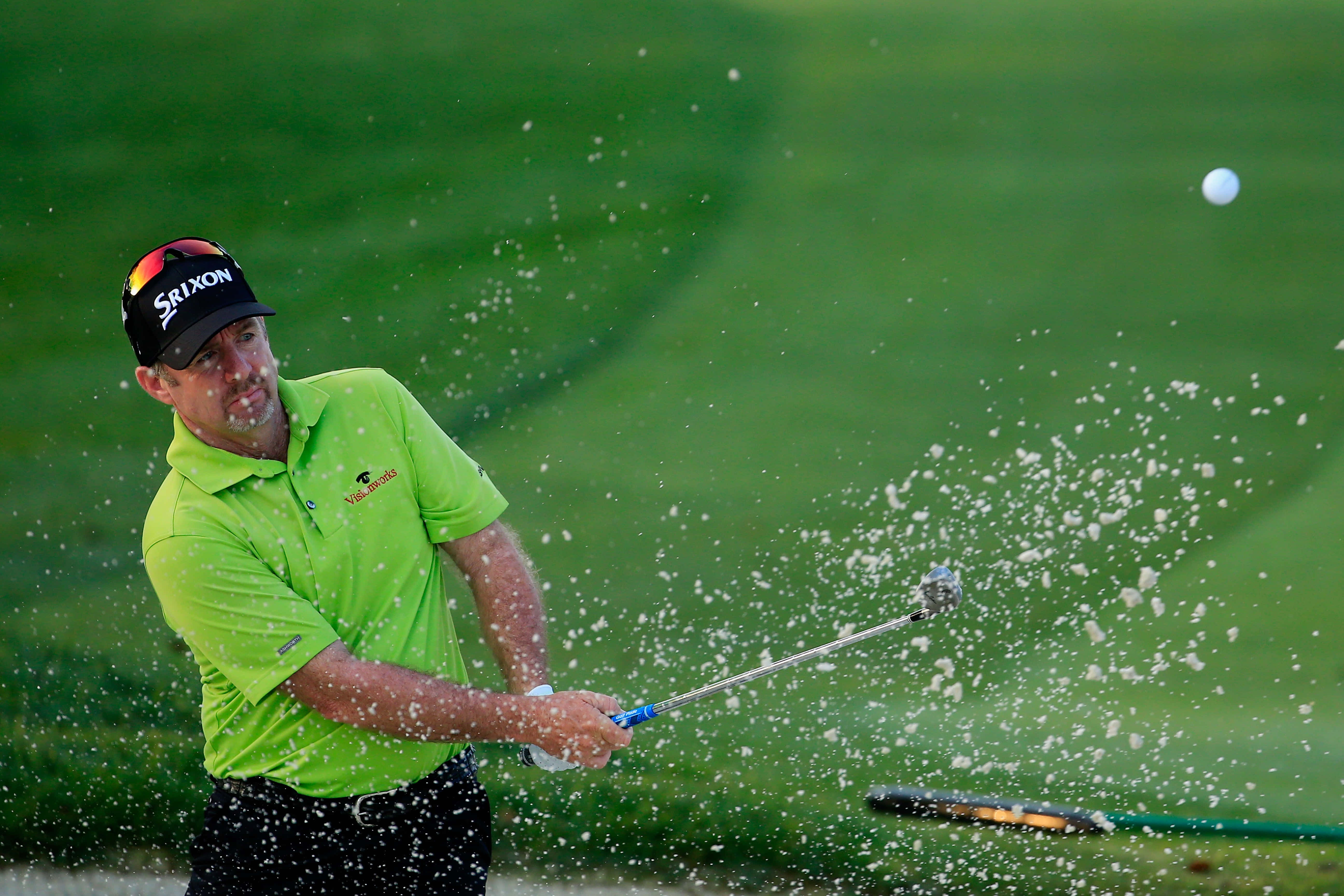 Rod Pampling, bright green shirt, sand, 5K Desktop Wallpaper