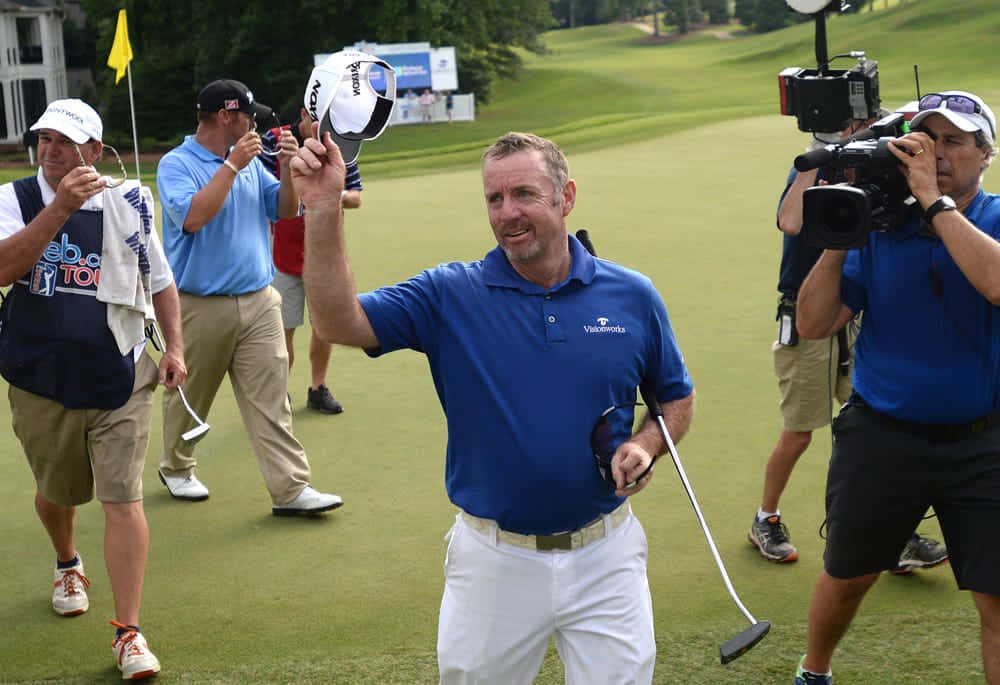 Rod Pampling, blue shirt, golf course, SD Desktop Wallpaper
