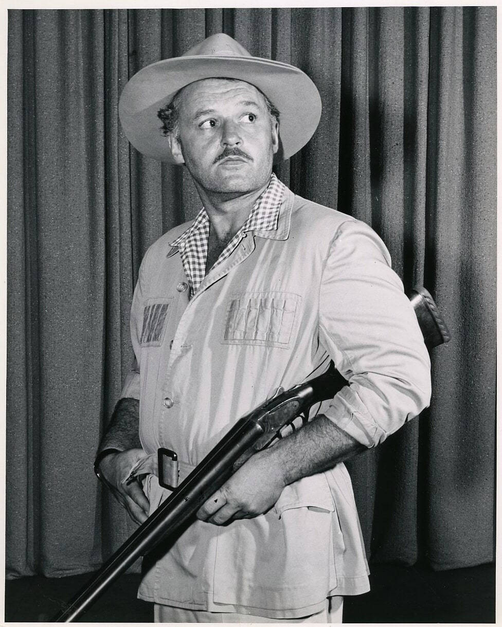 Rod Steiger, wide-brimmed hat, safari jacket, SD Phone Wallpaper