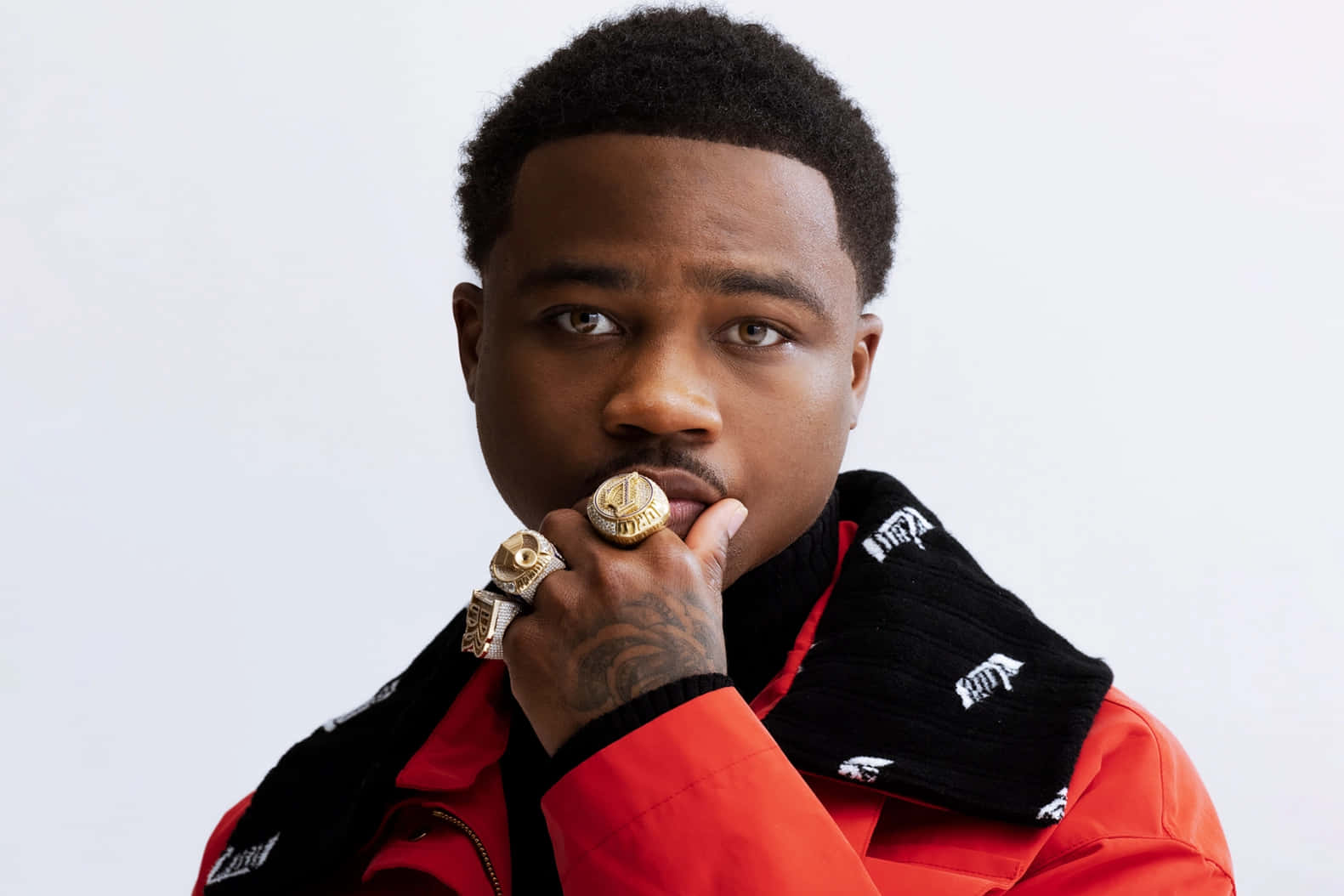 Roddy Ricch, red jacket, black scarf, HD Desktop Wallpaper