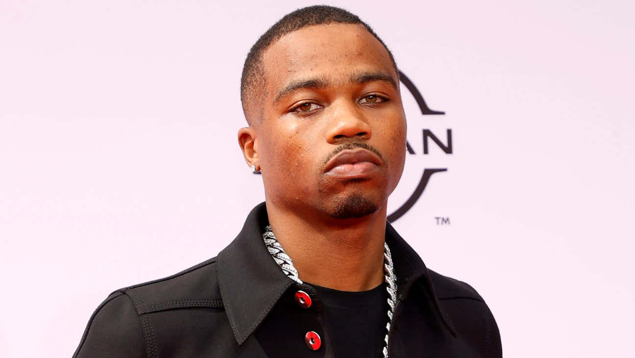 Roddy Ricch, black jacket with red buttons, silver chain, HD Desktop Wallpaper
