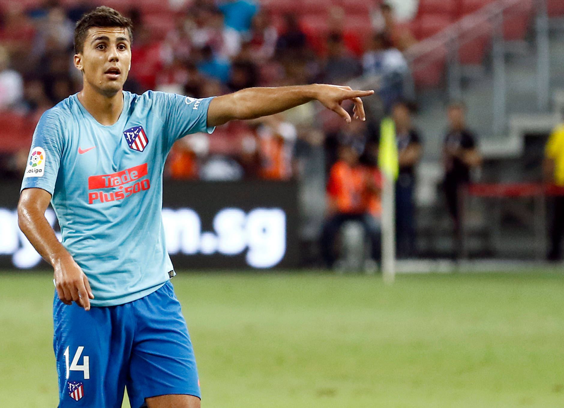 Rodrigo Hernández Cascante, light blue jersey, green pitch, HD Desktop Wallpaper