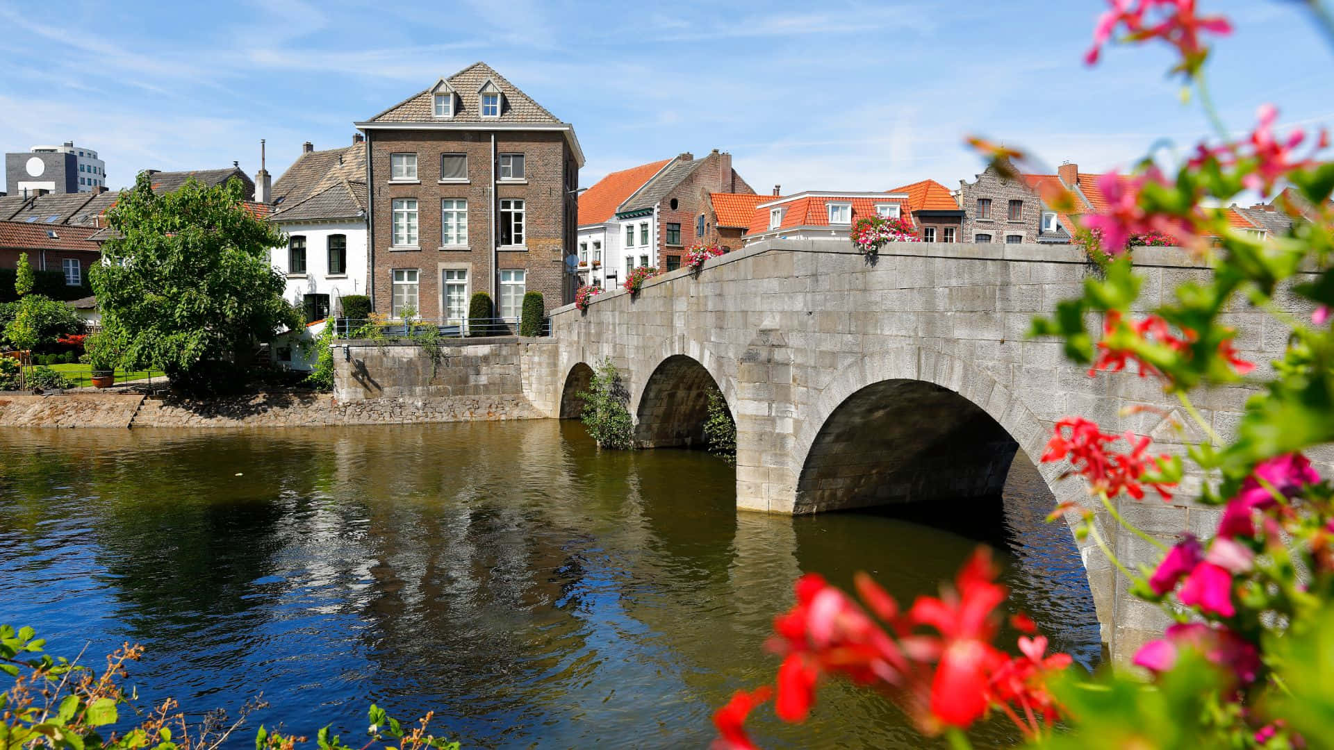 Roermond, stone bridge, river view, Full HD Desktop Wallpaper