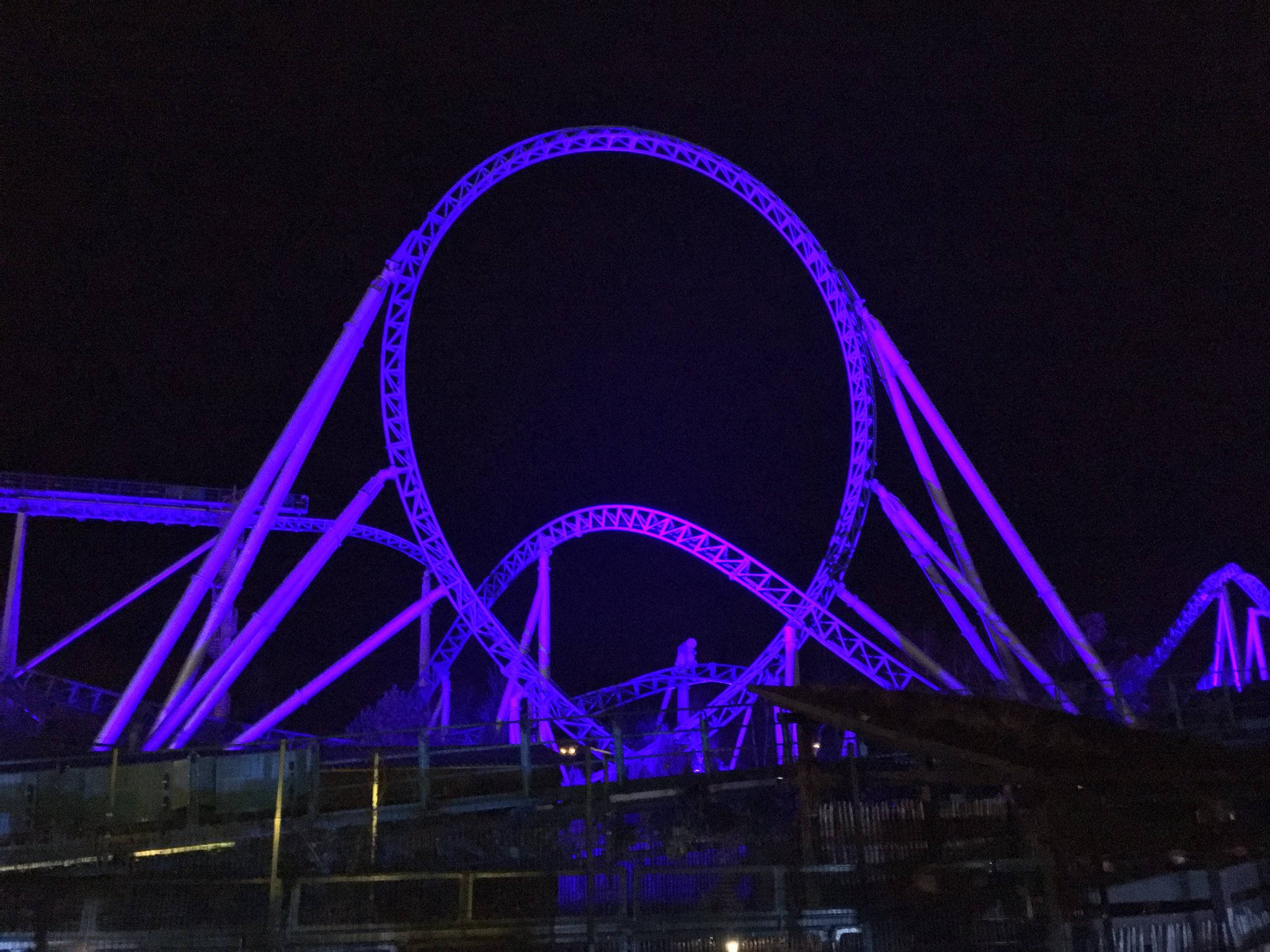 roller coaster, neon purple, vibrant purple lights, Full HD Desktop Wallpaper